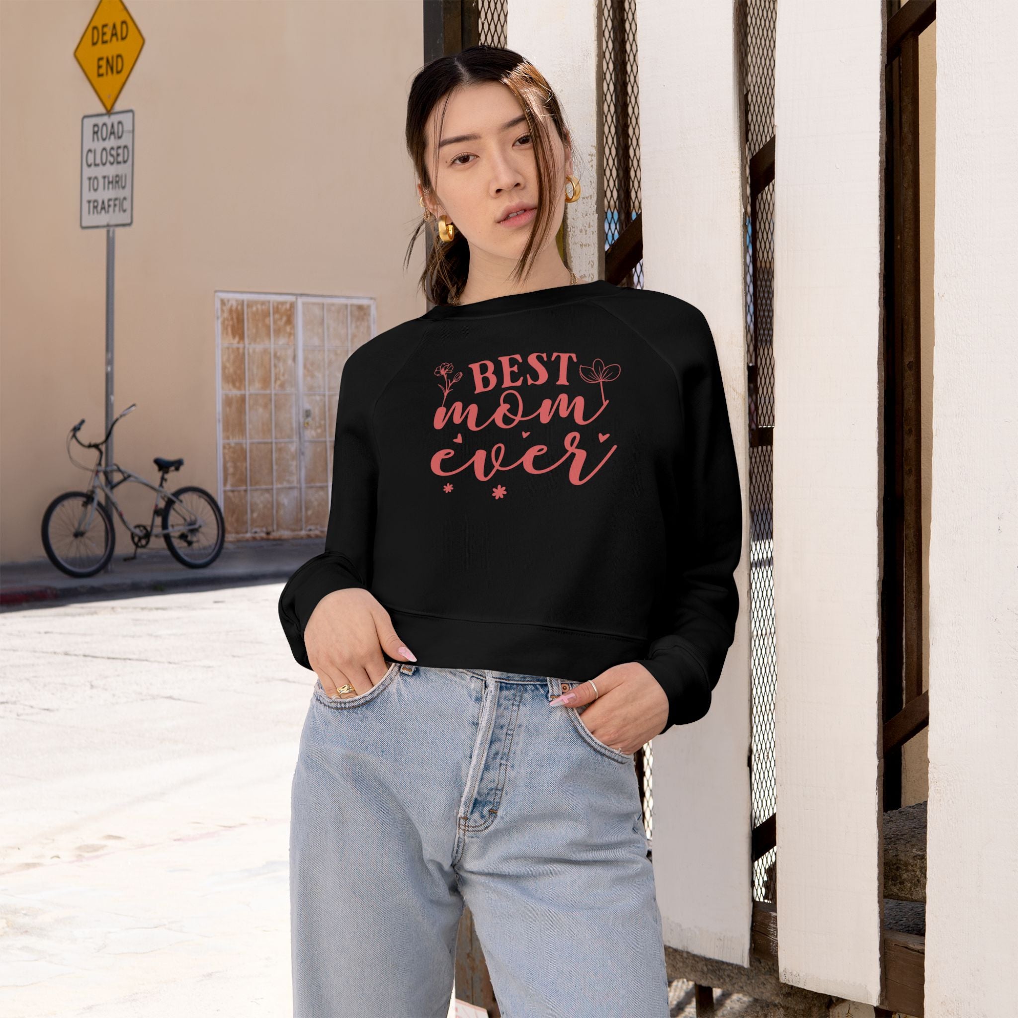 Best Mom Ever Cropped Sweatshirt  Mother's Day Cozy Pullover
