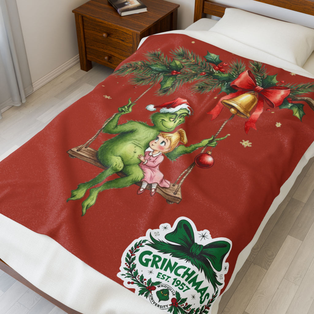 “Winter Wonderland Cartoon Fleece Blanket Grinchmas Velveteen Plush Blanket Holiday Grinch & Cindy Lou Cozy Throw