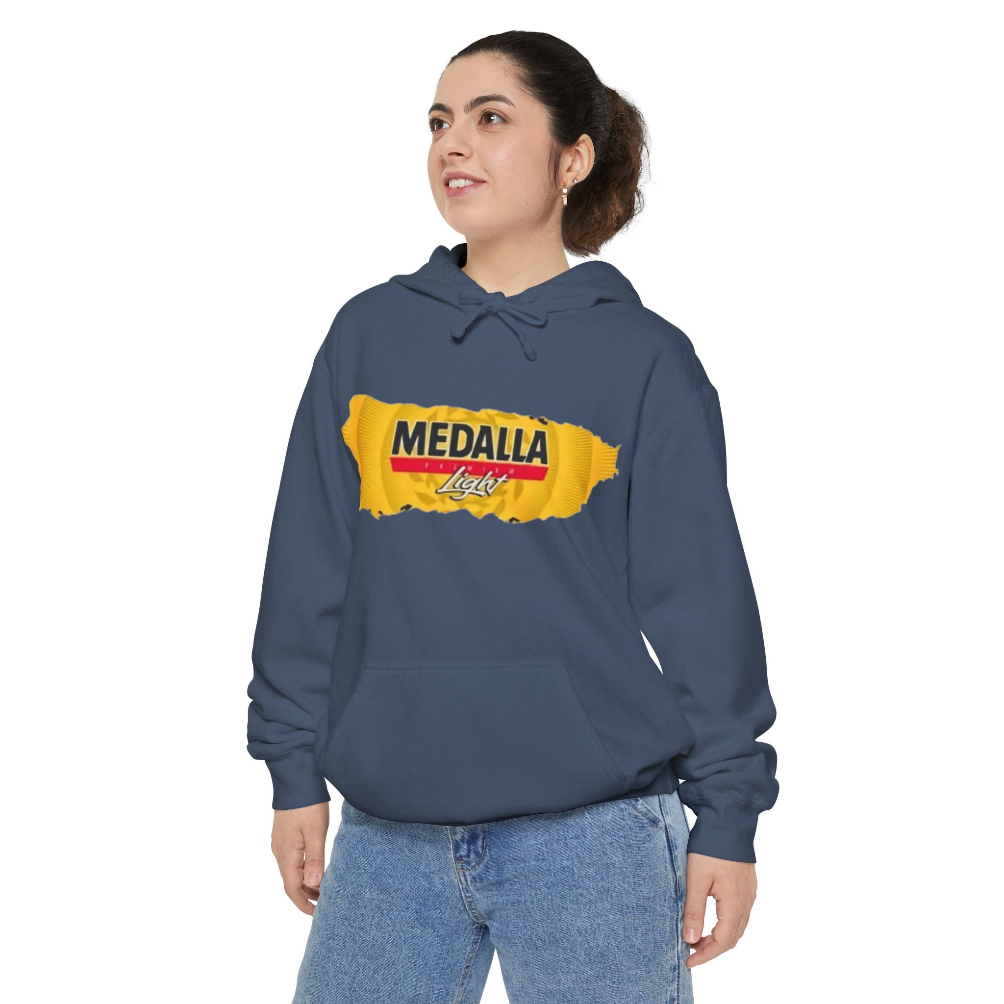 Medalla Light Logo Hoodie Vintage Beer Brand Pullover Puerto Rico Navidade