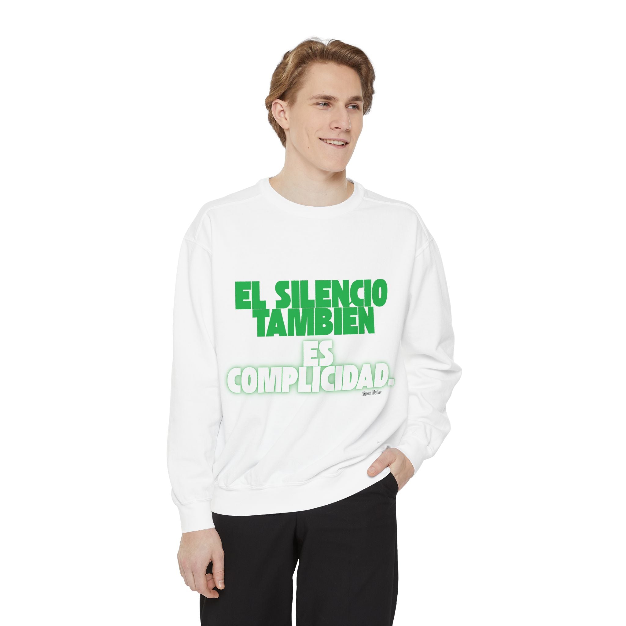 Sweatshirt  "El silencio también es complicidad" Spanish Protest Crewneck