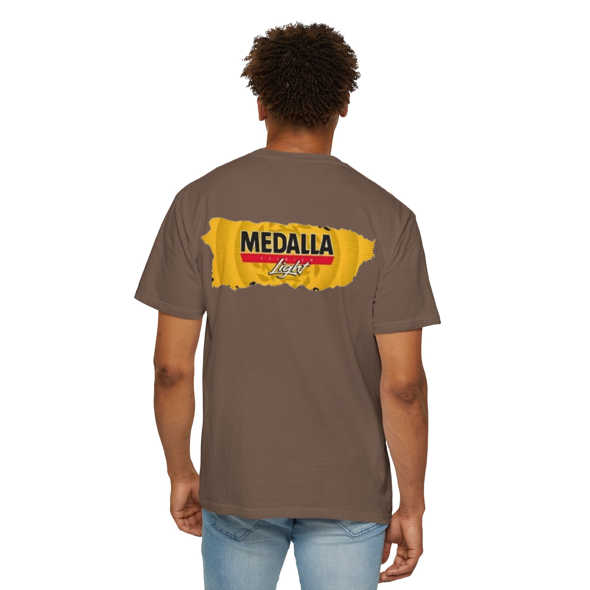 Medalla Light Puerto Rican Beer T-Shirt Coqui Frog Mascot Six-Pack Graphic Tee Puerto Rico’s Navidades