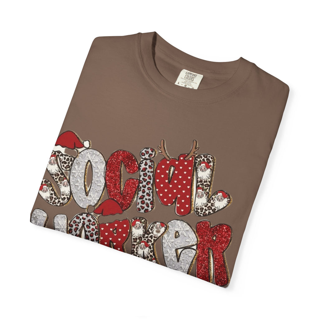 Social Worker Christmas T-Shirt  Festive Holiday Graphic Tee