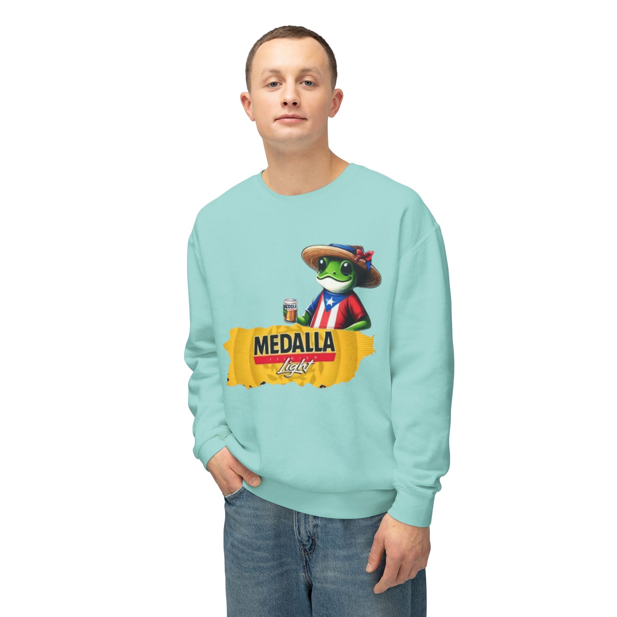 Medalla Light Puerto Rico Sweatshirt Coqui Boricua flag  Beer Pack Graphic Puerto Rico Navidades