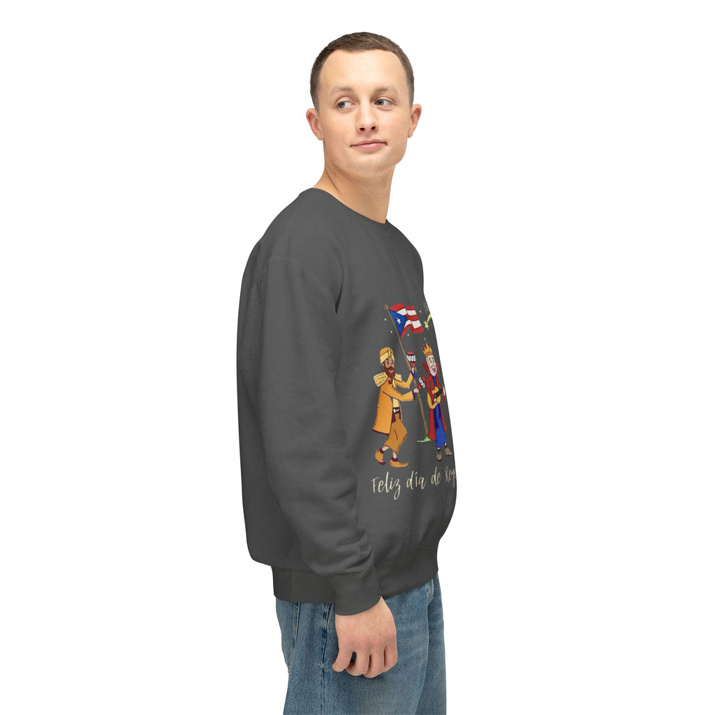 Three Kings Sweatshirt  'Feliz Día De Los Reyes Magos' Holiday Crewneck Christmas T-shirts and sweaters