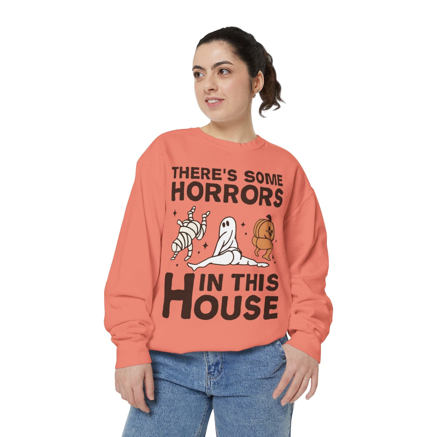 Halloween Themed Unisex Sweatshirt - Fun Ghosts & Mummy Design for Fall, Cozy Casual Wear, Halloween Party, Gift for Friends, Autumn Vibes
