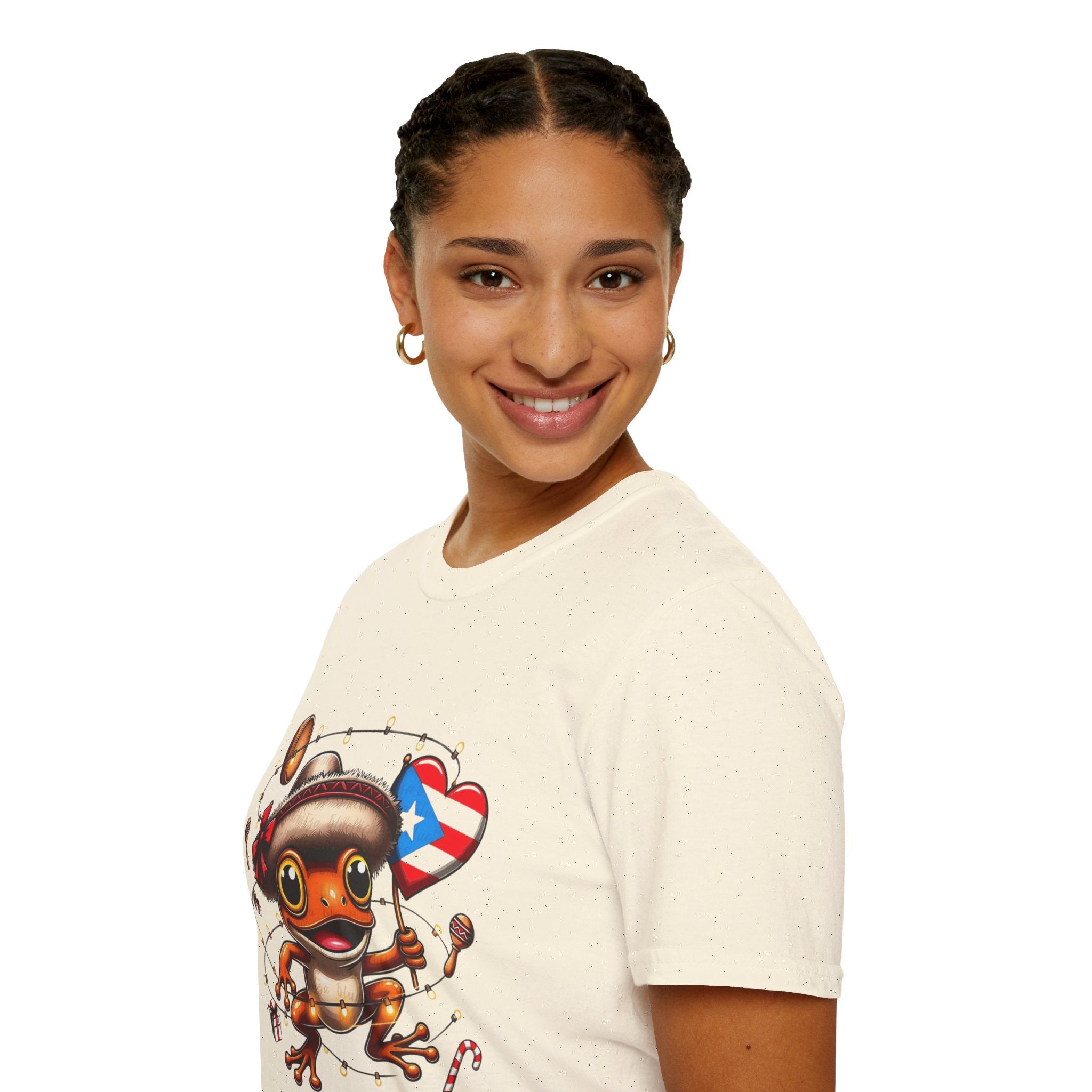 Puerto Rico Frog Holiday T-Shirt  Cute Coquí with Flag Heart (Christmas) Puerto Rico Navidades