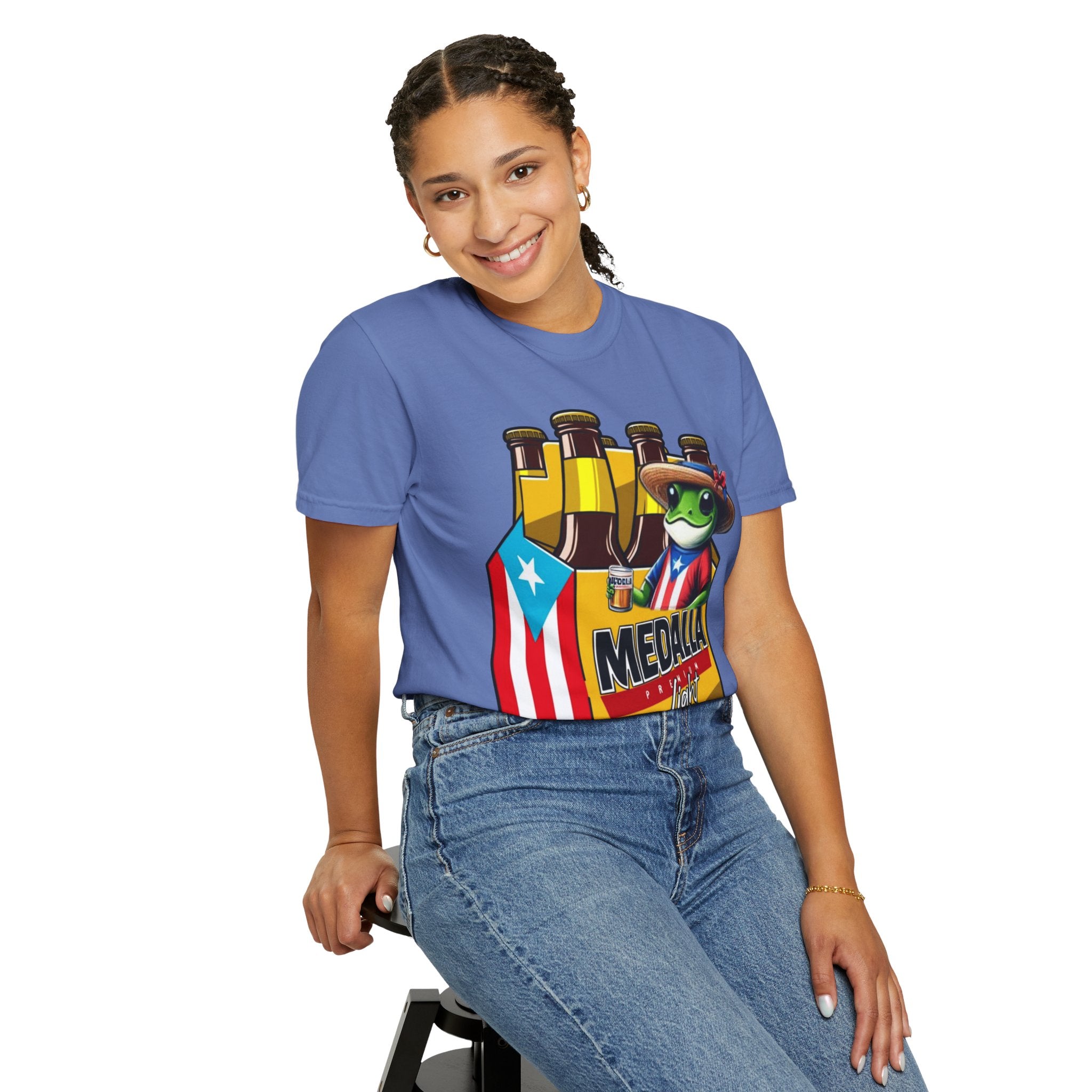 Medalla Light Puerto Rican Beer T-Shirt Coqui Frog Mascot Six-Pack Graphic Tee Puerto Rico’s Navidades