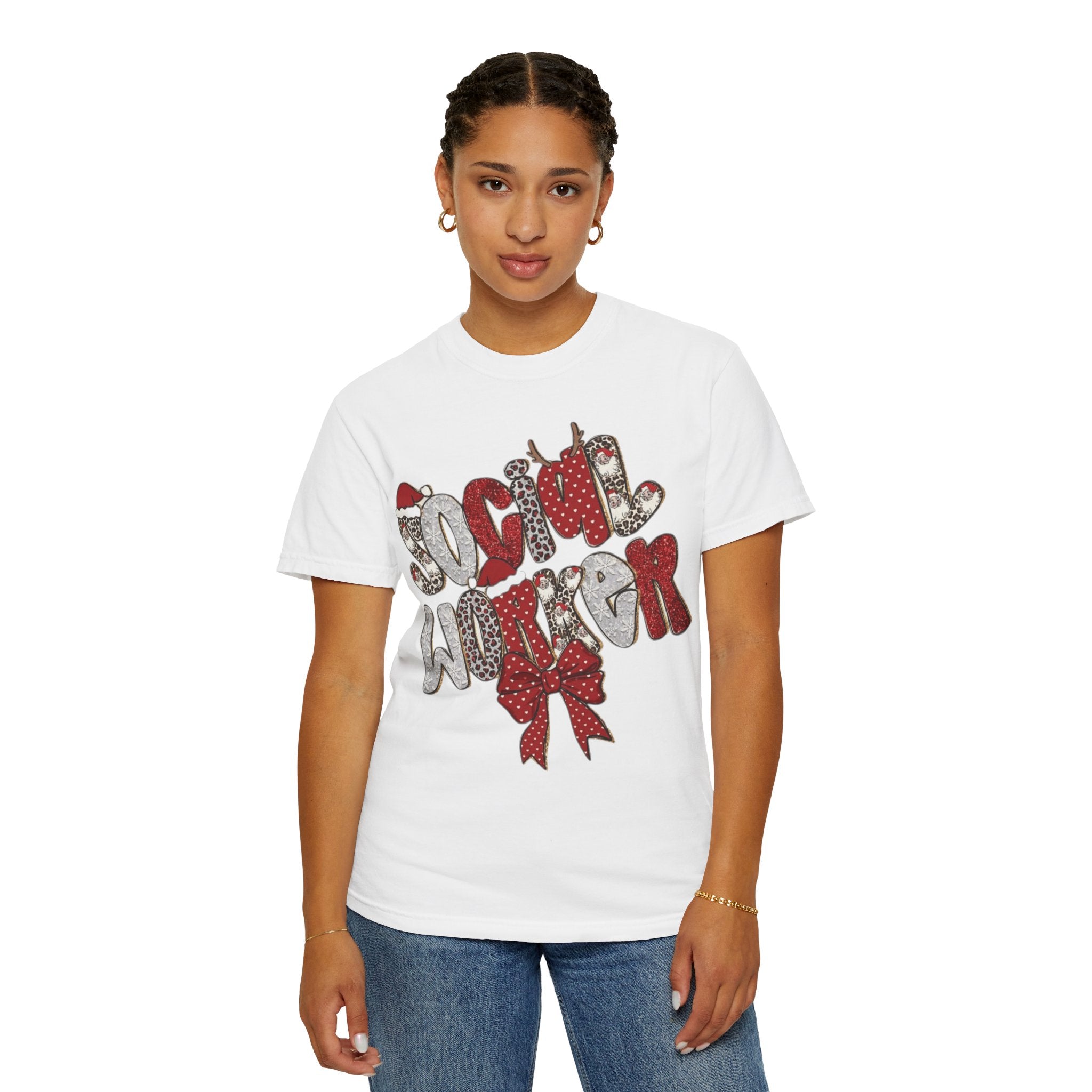 Social Worker Christmas T-Shirt  Festive Holiday Graphic Tee
