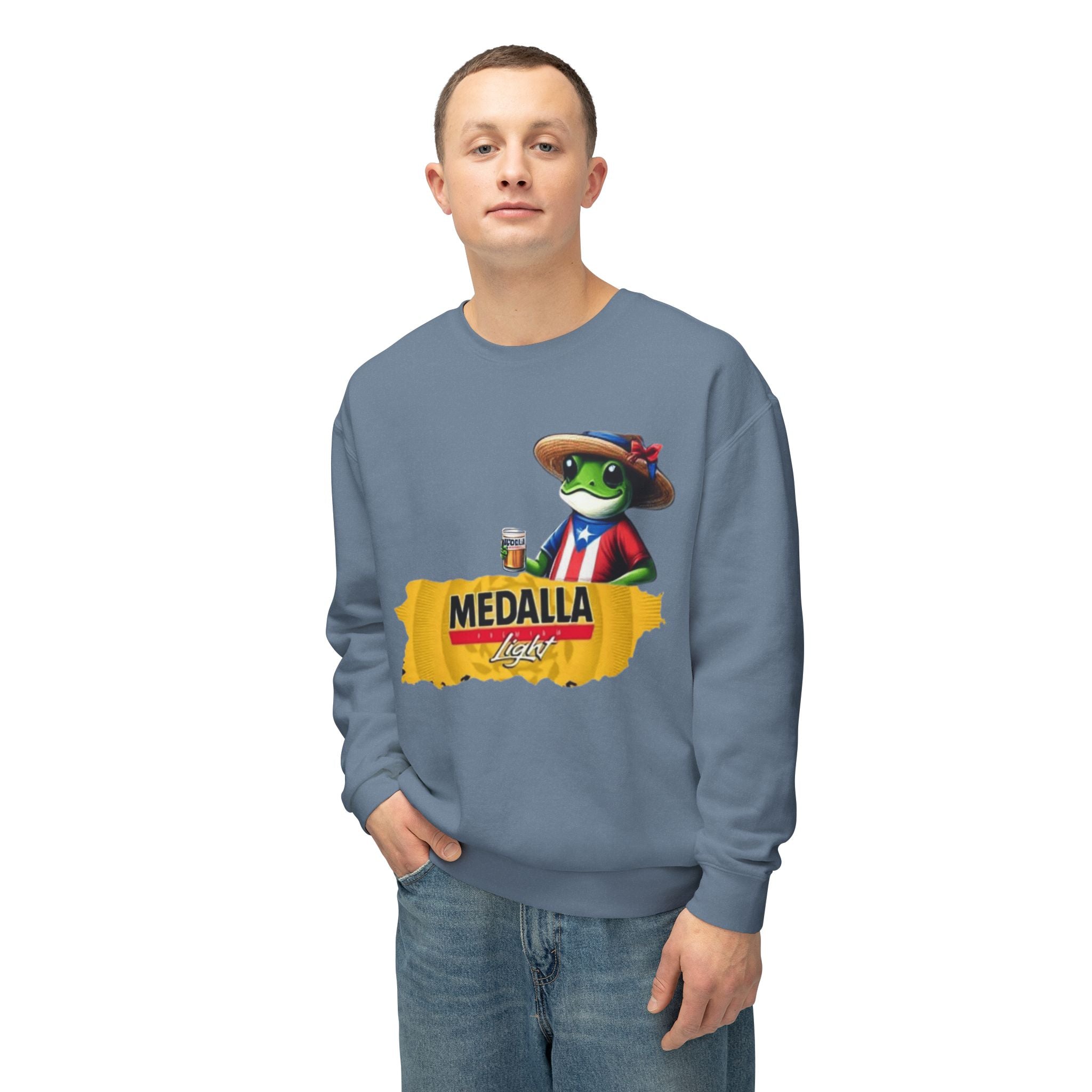 Medalla Light Puerto Rico Sweatshirt Coqui Boricua flag  Beer Pack Graphic Puerto Rico Navidades