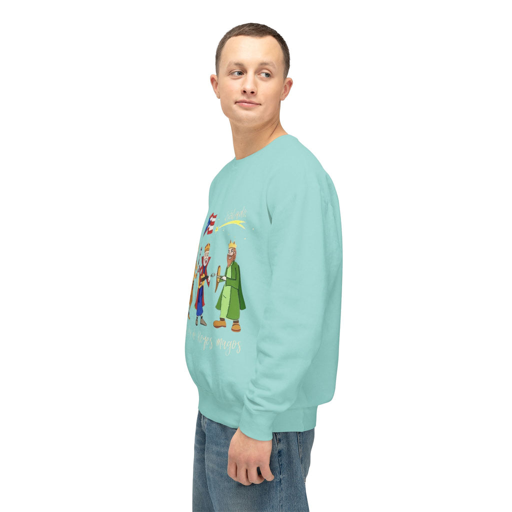 Three Kings Sweatshirt  'Feliz Día De Los Reyes Magos' Holiday Crewneck Christmas T-shirts and sweaters