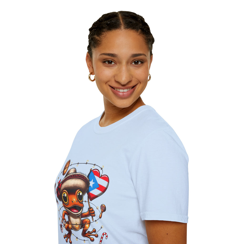 Puerto Rico Frog Holiday T-Shirt  Cute Coquí with Flag Heart (Christmas) Puerto Rico Navidades