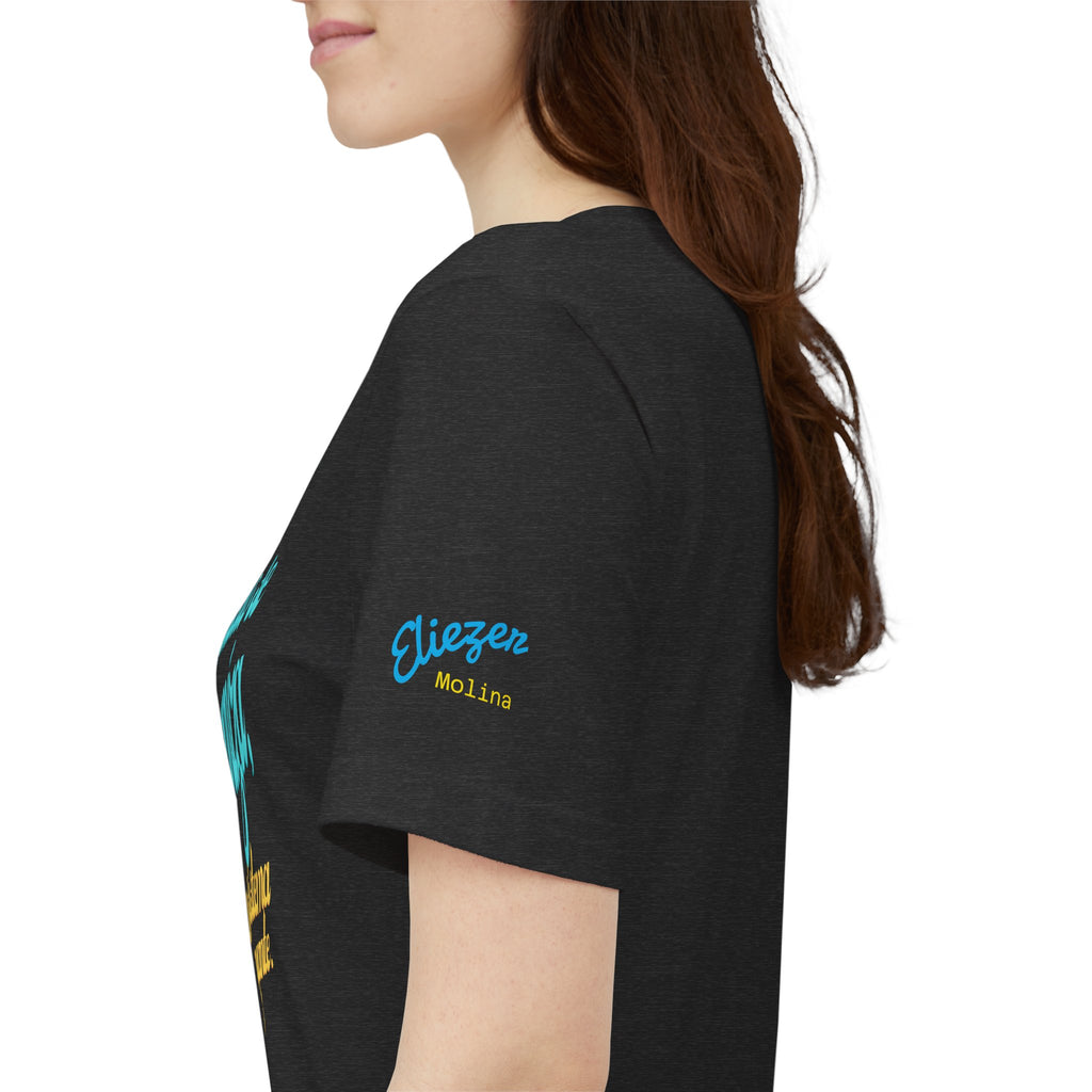 Spanish Script Tee  “Si el pueblo se organiza” Graphic T-Shirt