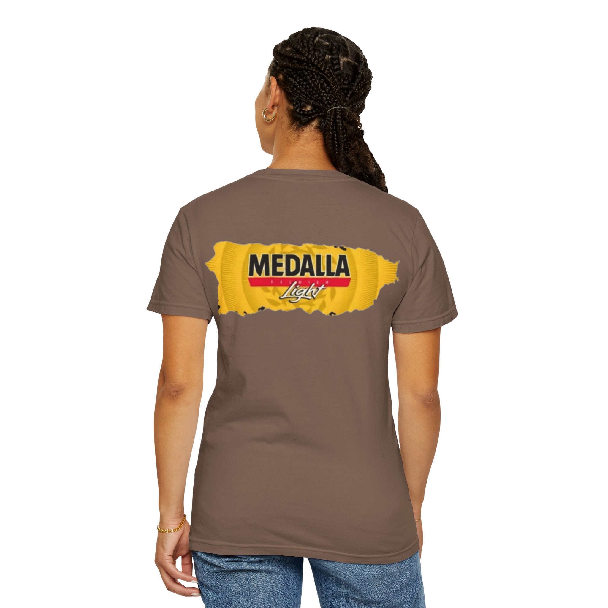 Medalla Light Puerto Rican Beer T-Shirt Coqui Frog Mascot Six-Pack Graphic Tee Puerto Rico’s Navidades