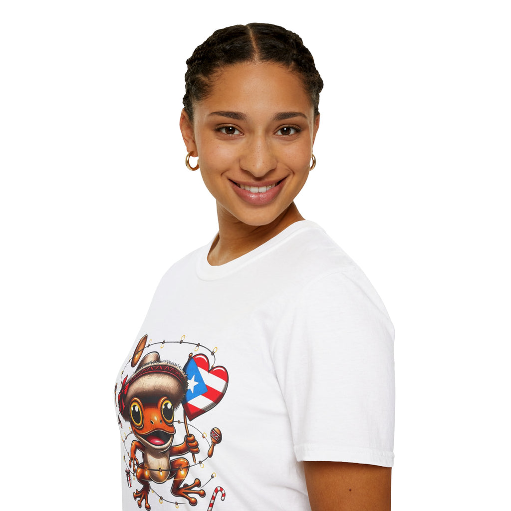 Puerto Rico Frog Holiday T-Shirt  Cute Coquí with Flag Heart (Christmas) Puerto Rico Navidades