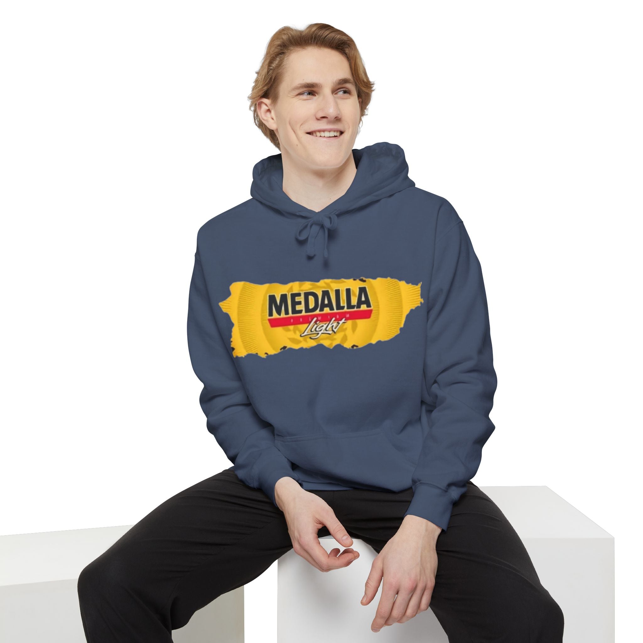 Medalla Light Logo Hoodie Vintage Beer Brand Pullover Puerto Rico Navidade