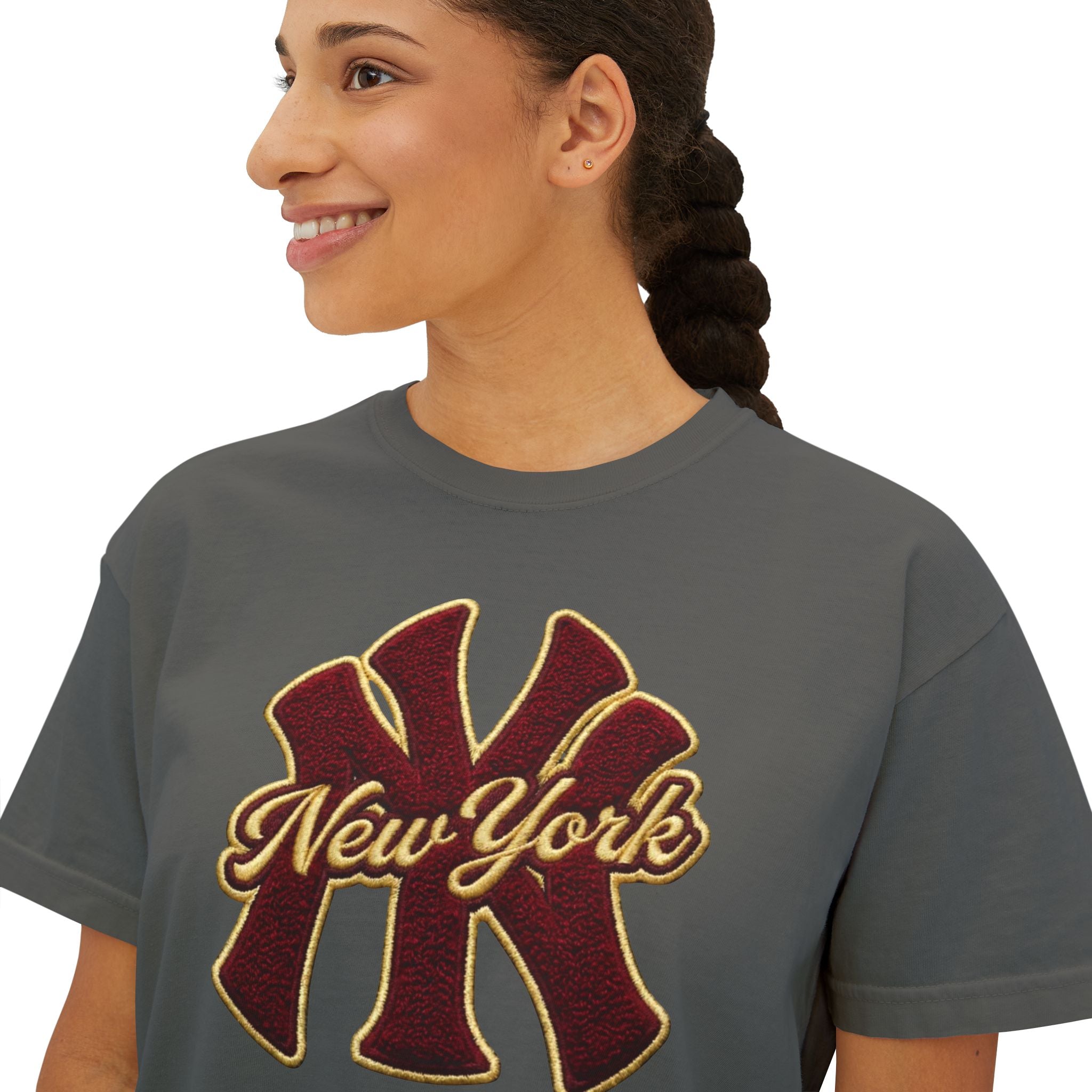 New York Script Logo Women's Boxy Tee – Vintage City Graphic T-Shirt