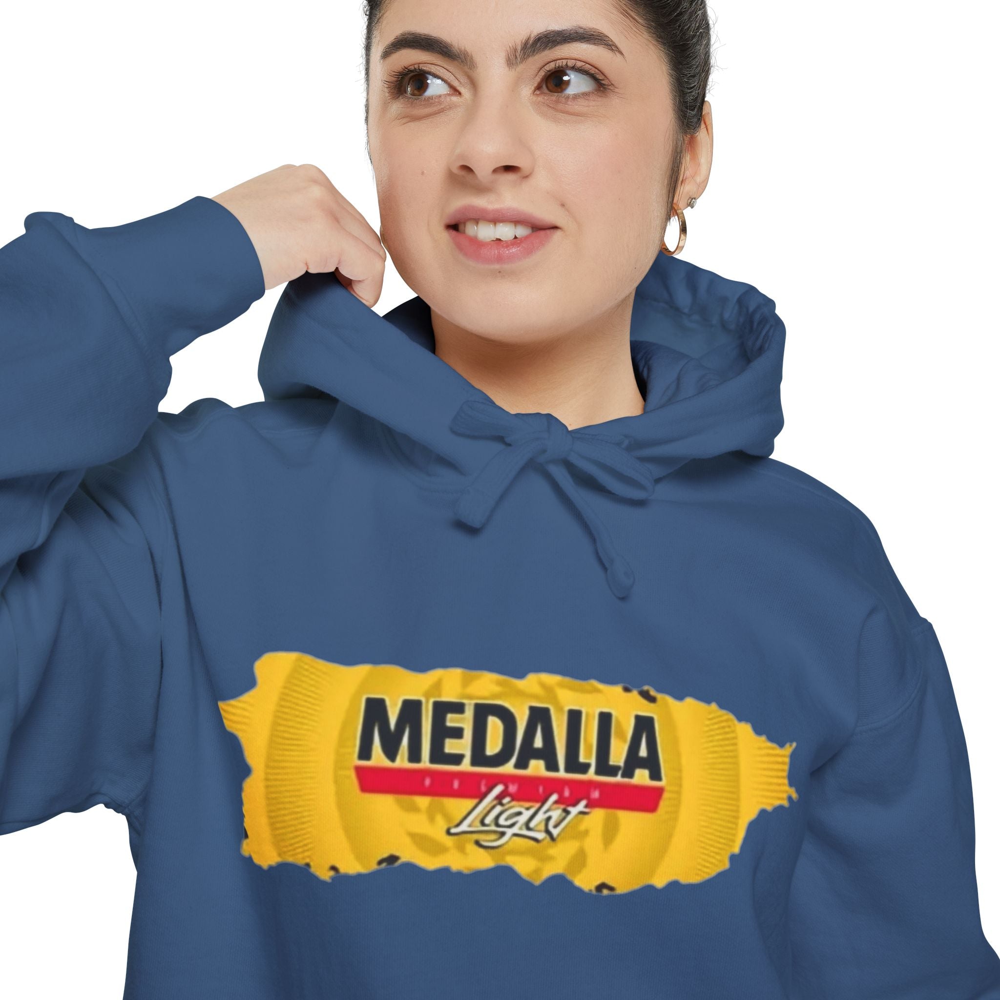 Medalla Light Logo Hoodie Vintage Beer Brand Pullover Puerto Rico Navidade