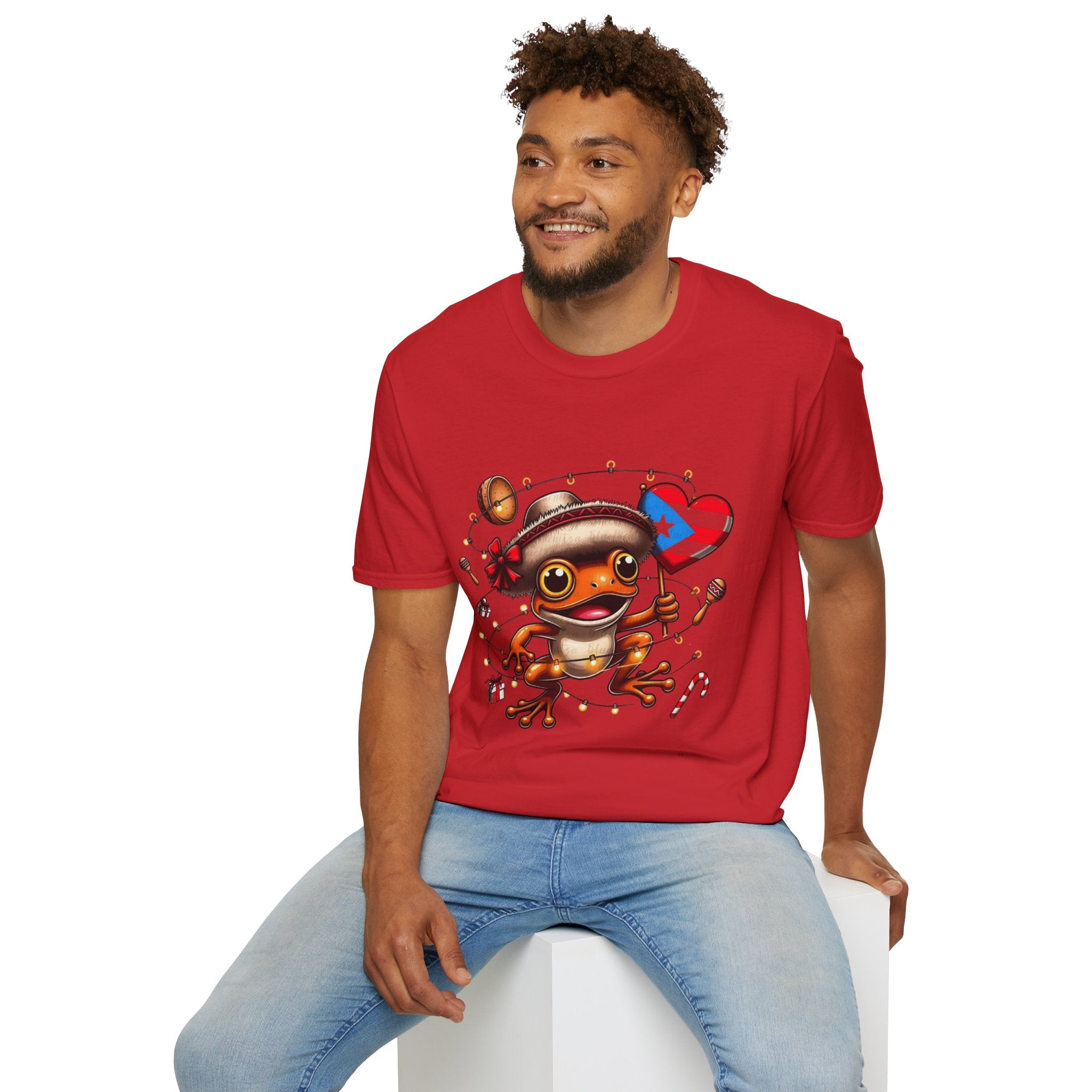 Puerto Rico Frog Holiday T-Shirt  Cute Coquí with Flag Heart (Christmas) Puerto Rico Navidades
