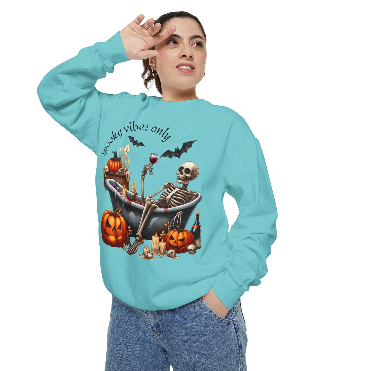 Spooky Vibes Only Sweatshirt, Halloween Sweatshirt, Unisex Fall Apparel, Cozy Trick or Treat Sweatshirt, Comfortable Halloween Gift, [...]