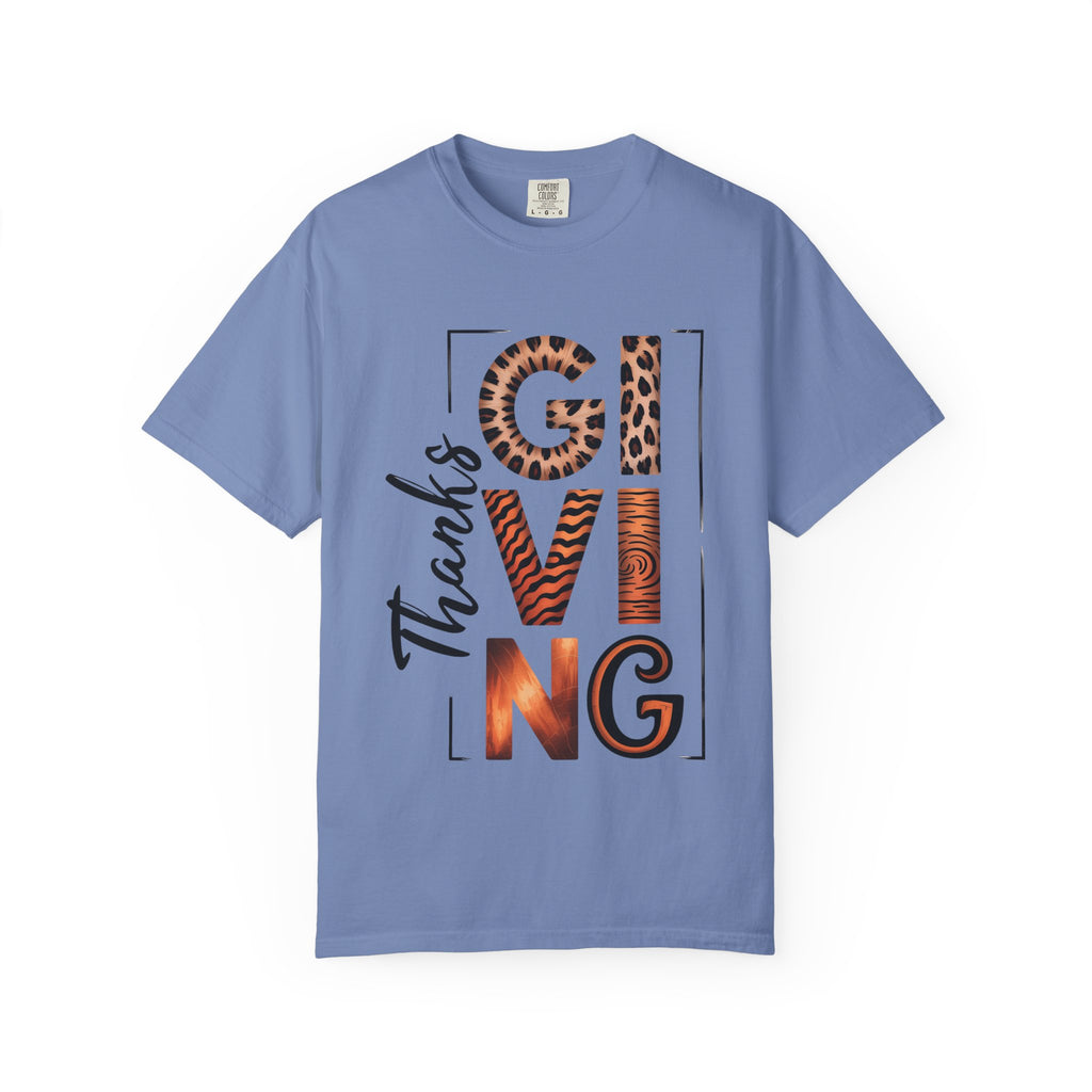 Fall T-Shirts and Sweatshirts Collection Giving Thanks T-Shirt Thanksgiving Graphic Tee with Leopard & Wood Pattern Letters