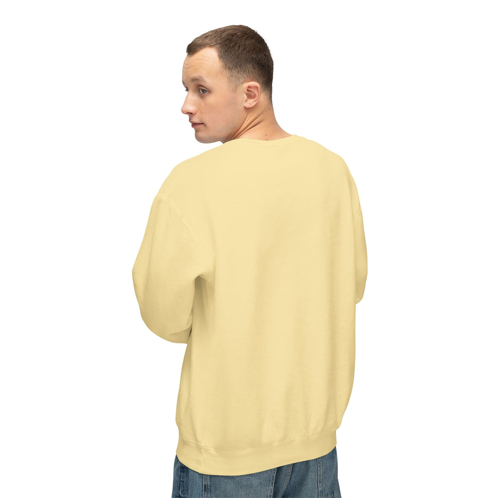 El Pueblo Crewneck Sweatshirt — "El Pueblo es el Jefe" Script Pullover
