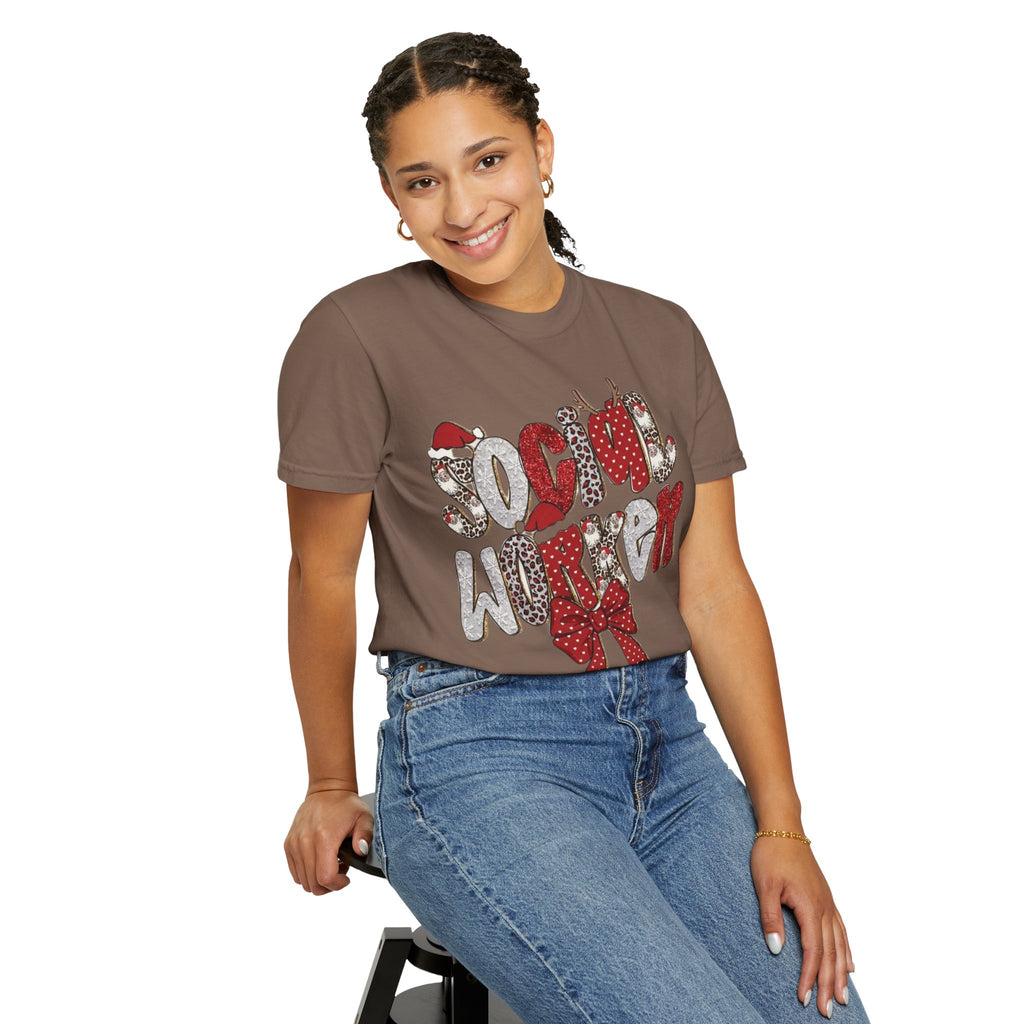 Social Worker Christmas T-Shirt  Festive Holiday Graphic Tee