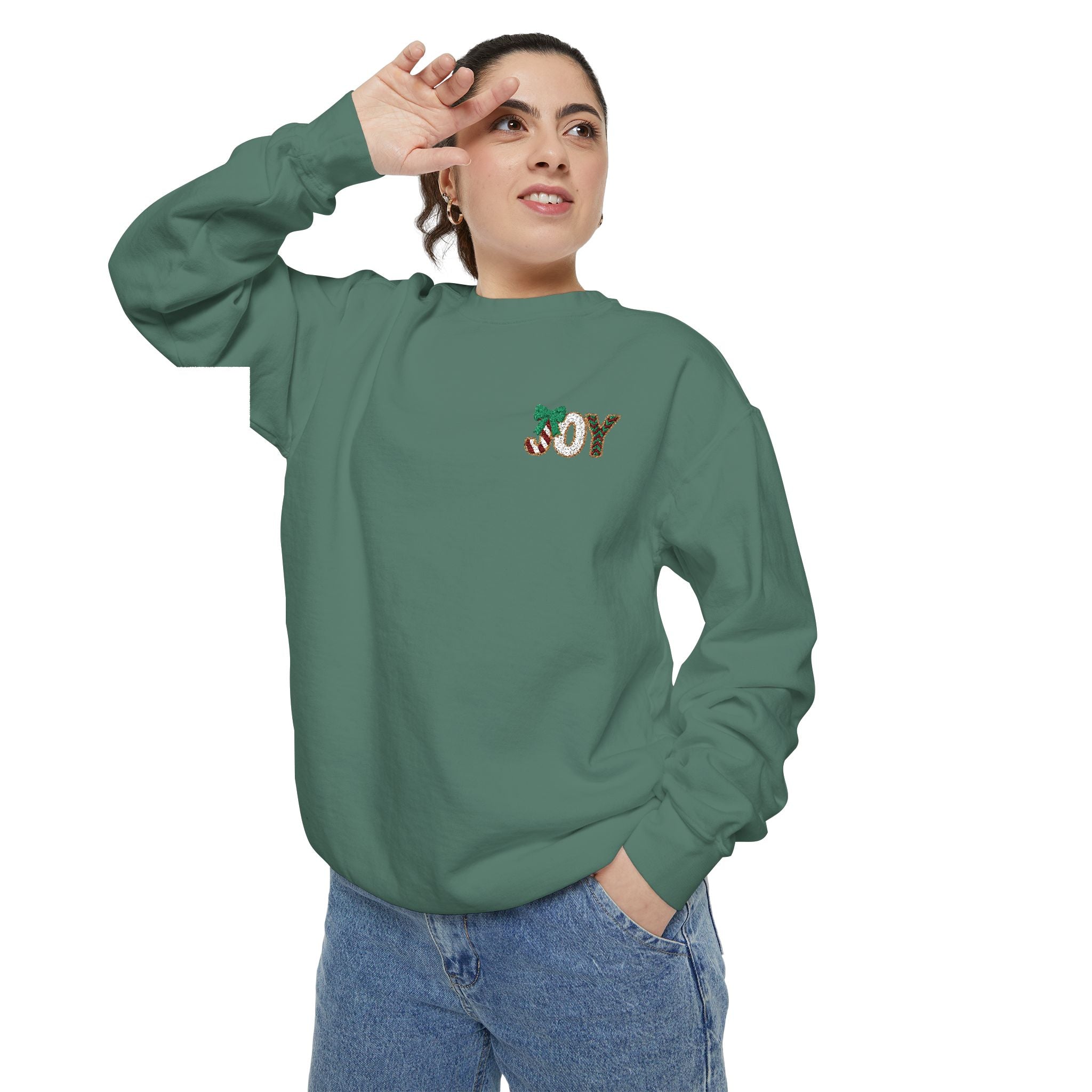 JOY Floral Crewneck Sweatshirt — Holiday Botanical Graphic Christmas T-Shirt & Sweater