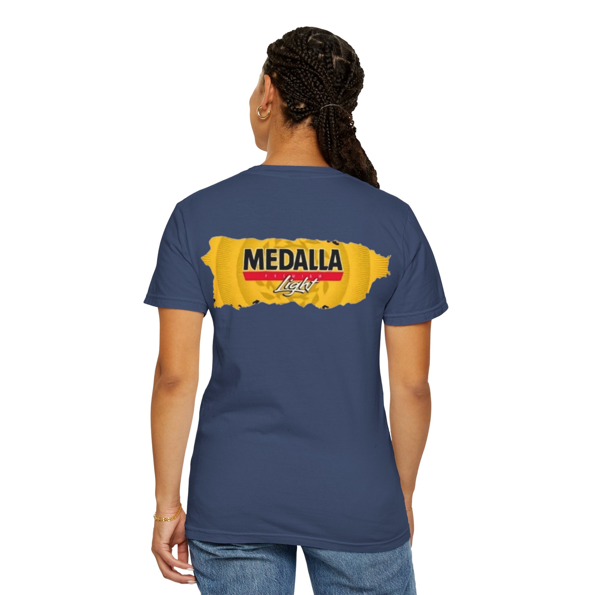Medalla Light Puerto Rican Beer T-Shirt Coqui Frog Mascot Six-Pack Graphic Tee Puerto Rico’s Navidades