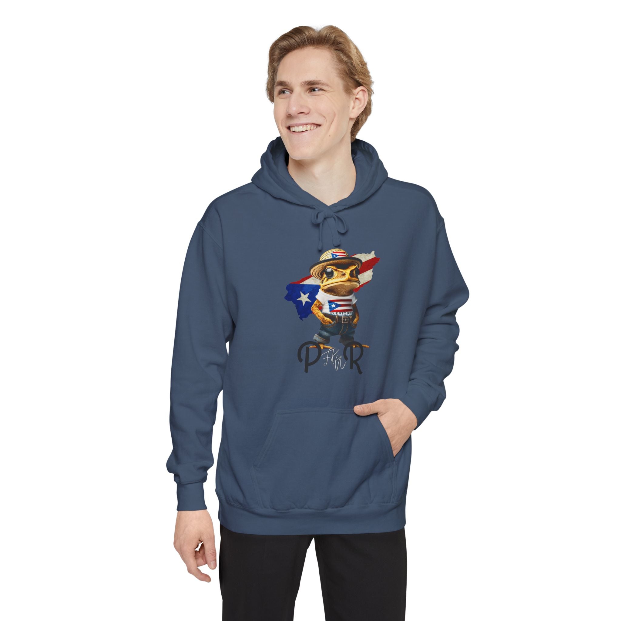 Camiseta y Sudadera Unisex con Bordado – Diseño de Puerto Rico Puerto Rico Embroidered T-Shirt & Unisex Crewneck Sweatshirt