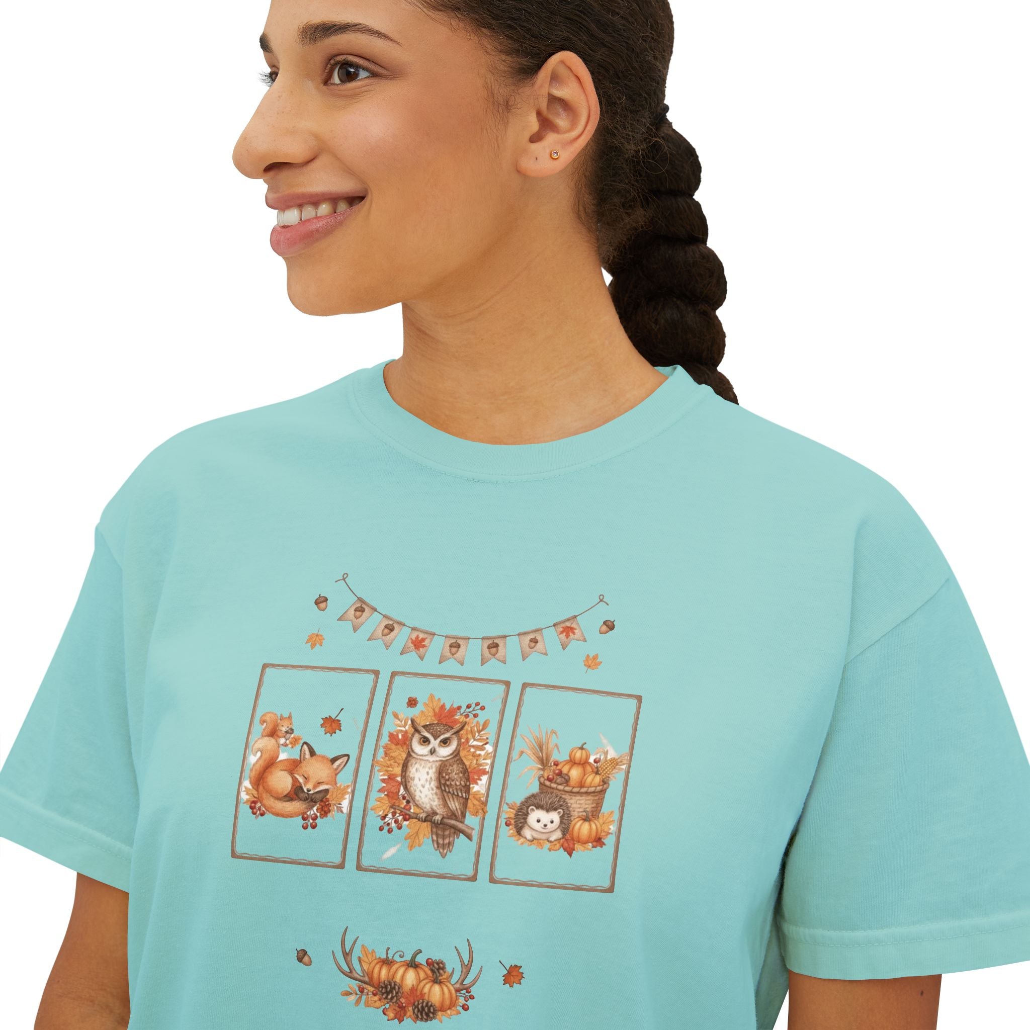 Autumn Vibes Women's Boxy Tee - Cozy Seasonal Apparel, Perfect for Fall Celebrations, Casual Style, Gift for Her, Cute Graphic Top