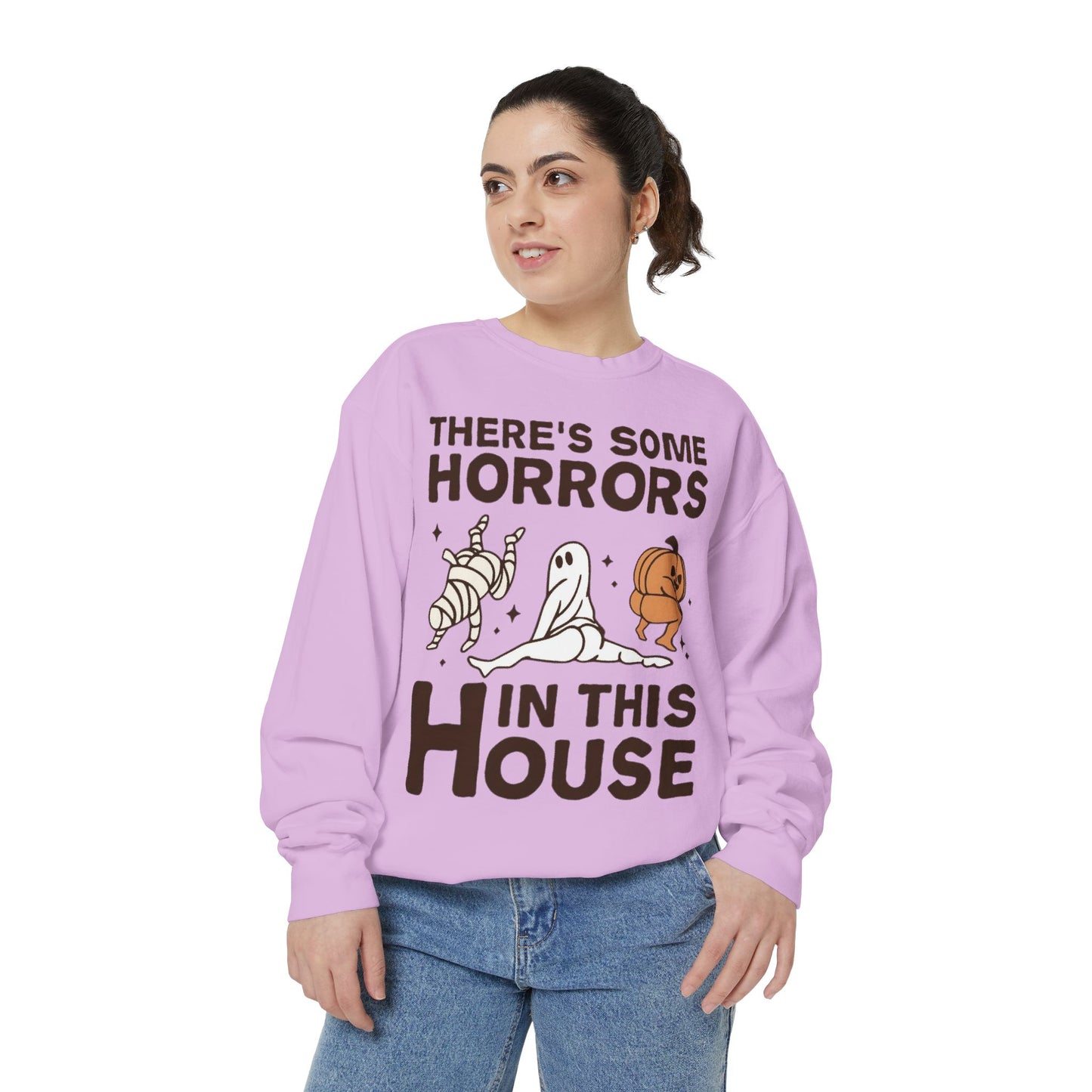 Halloween Themed Unisex Sweatshirt - Fun Ghosts & Mummy Design for Fall, Cozy Casual Wear, Halloween Party, Gift for Friends, Autumn Vibes