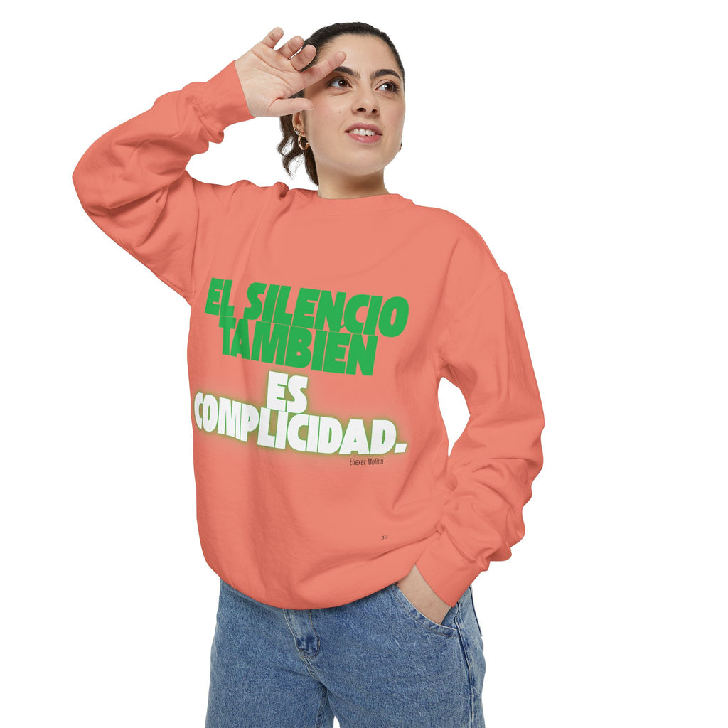 Sweatshirt  "El silencio también es complicidad" Spanish Protest Crewneck
