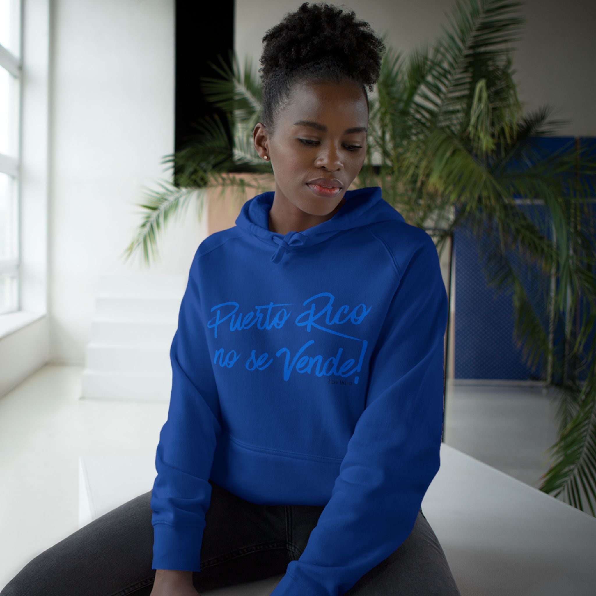 Hoodie  "Puerto Rico No Se Vende" Script Protest Pullover