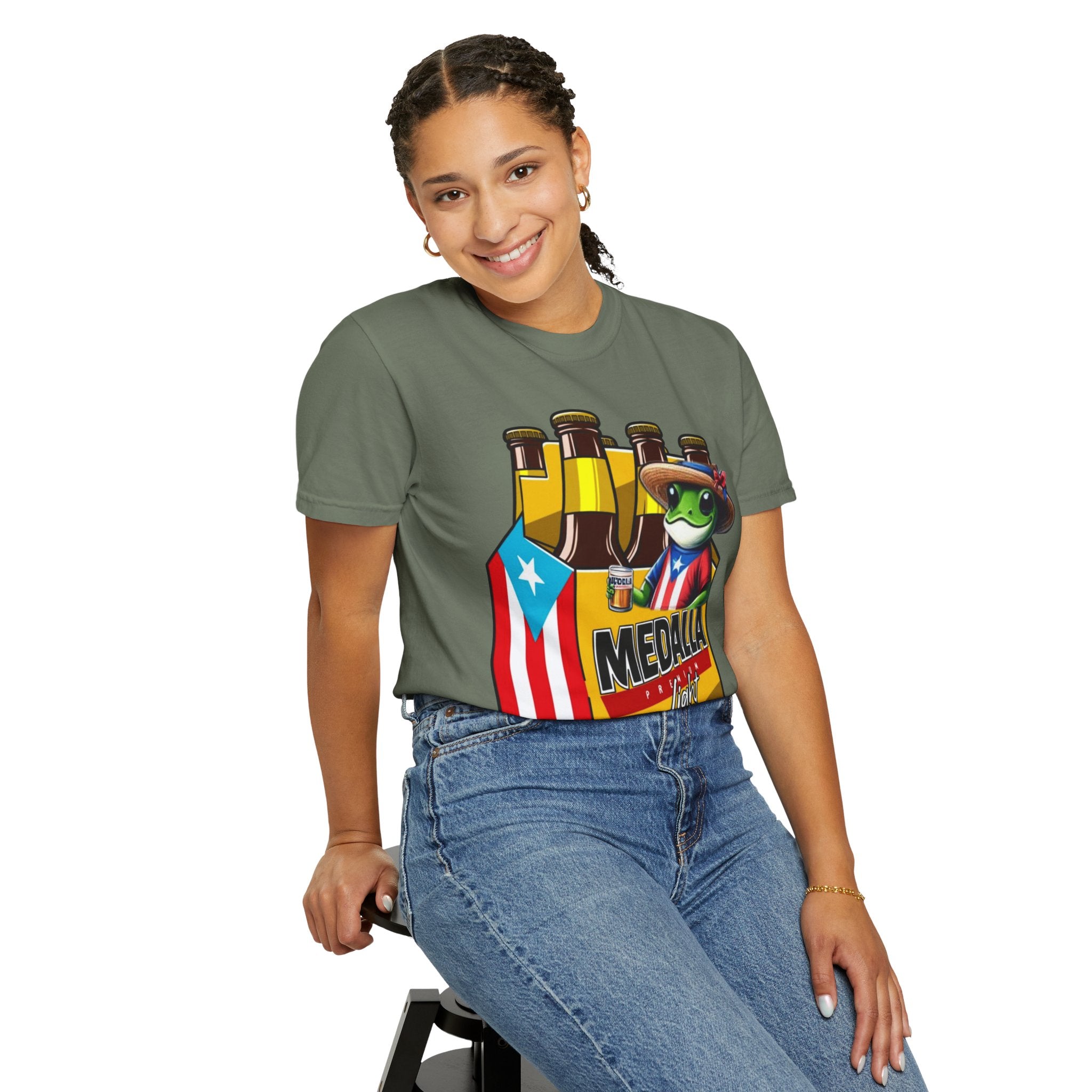 Medalla Light Puerto Rican Beer T-Shirt Coqui Frog Mascot Six-Pack Graphic Tee Puerto Rico’s Navidades