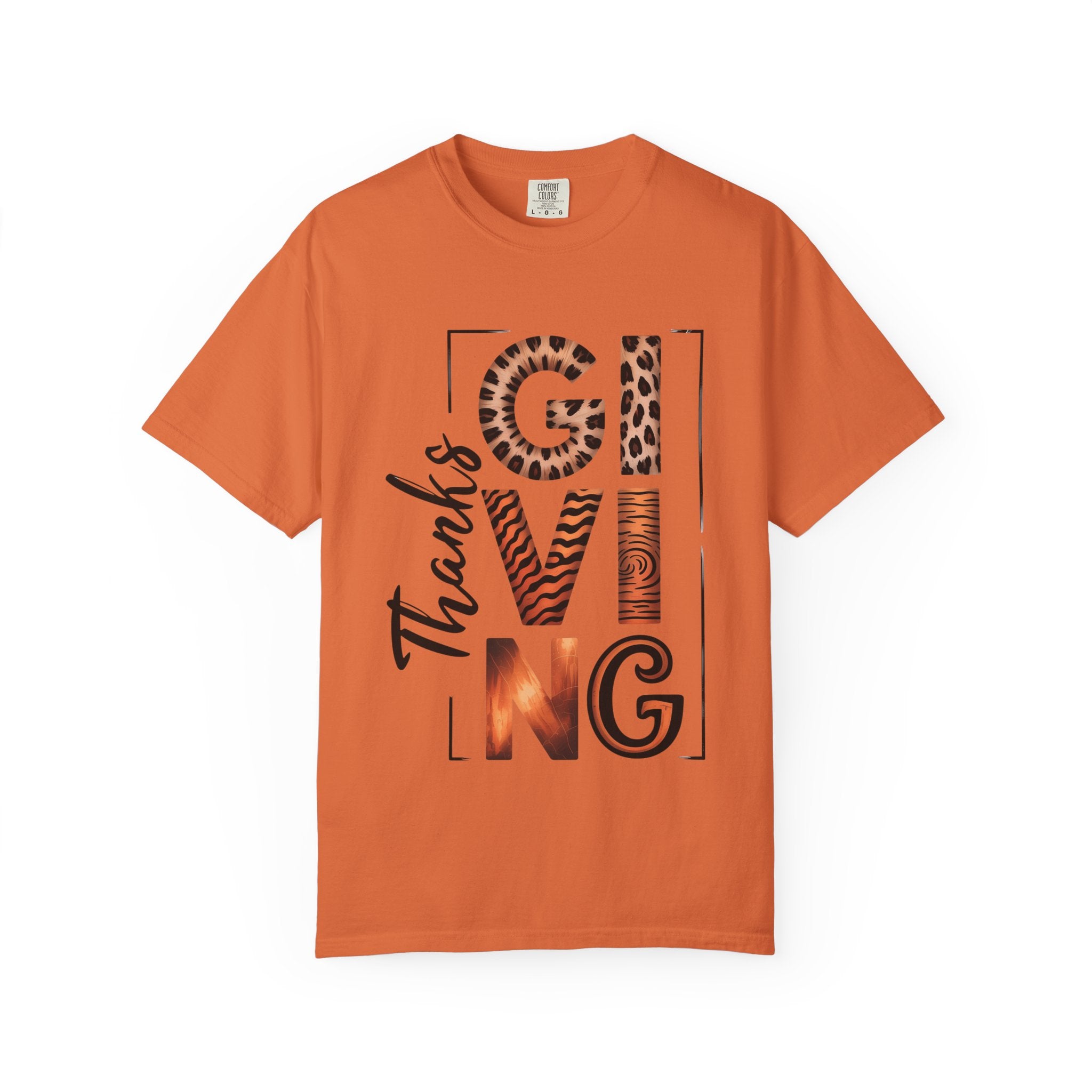 Fall T-Shirts and Sweatshirts Collection Giving Thanks T-Shirt Thanksgiving Graphic Tee with Leopard & Wood Pattern Letters