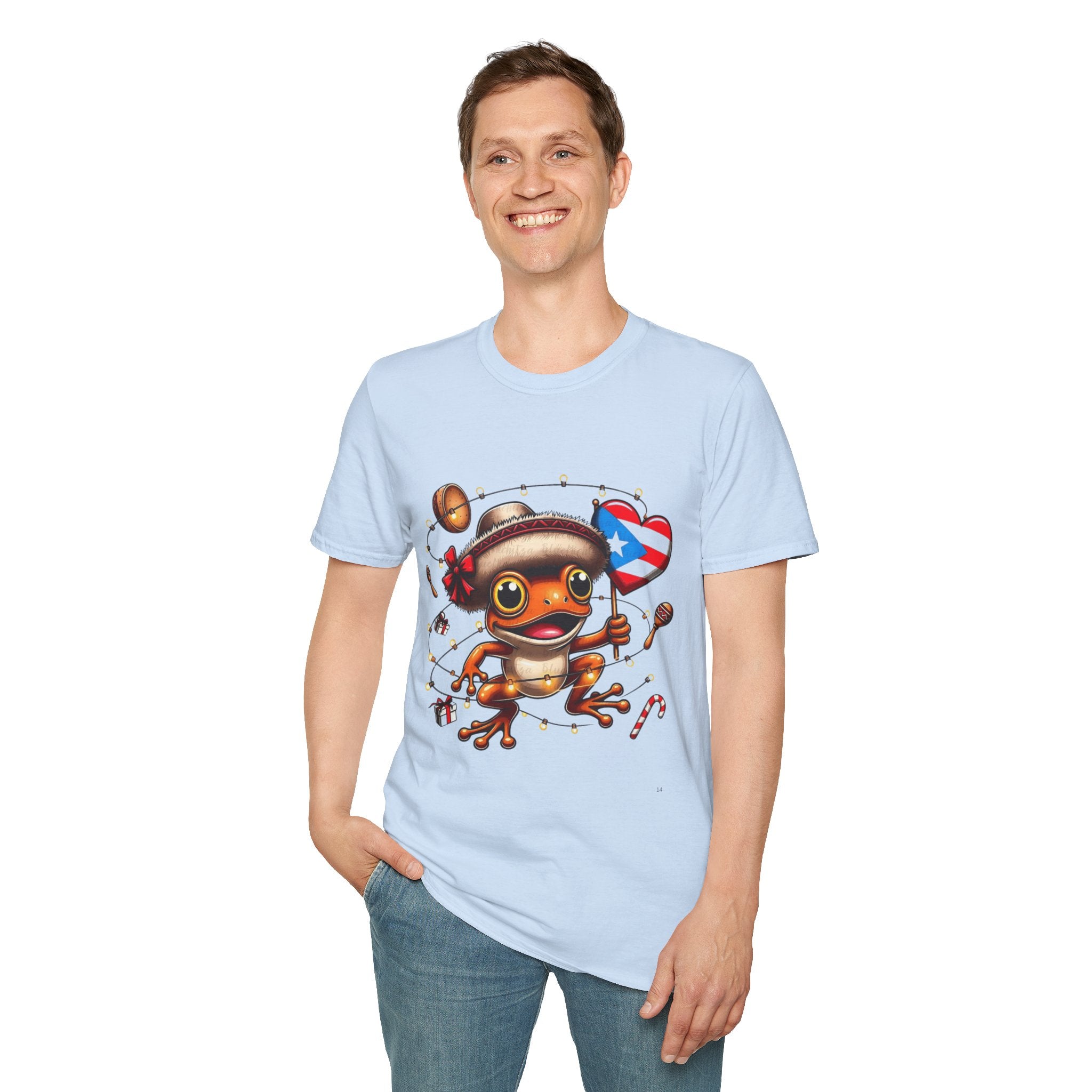 Puerto Rico Frog Holiday T-Shirt  Cute Coquí with Flag Heart (Christmas) Puerto Rico Navidades