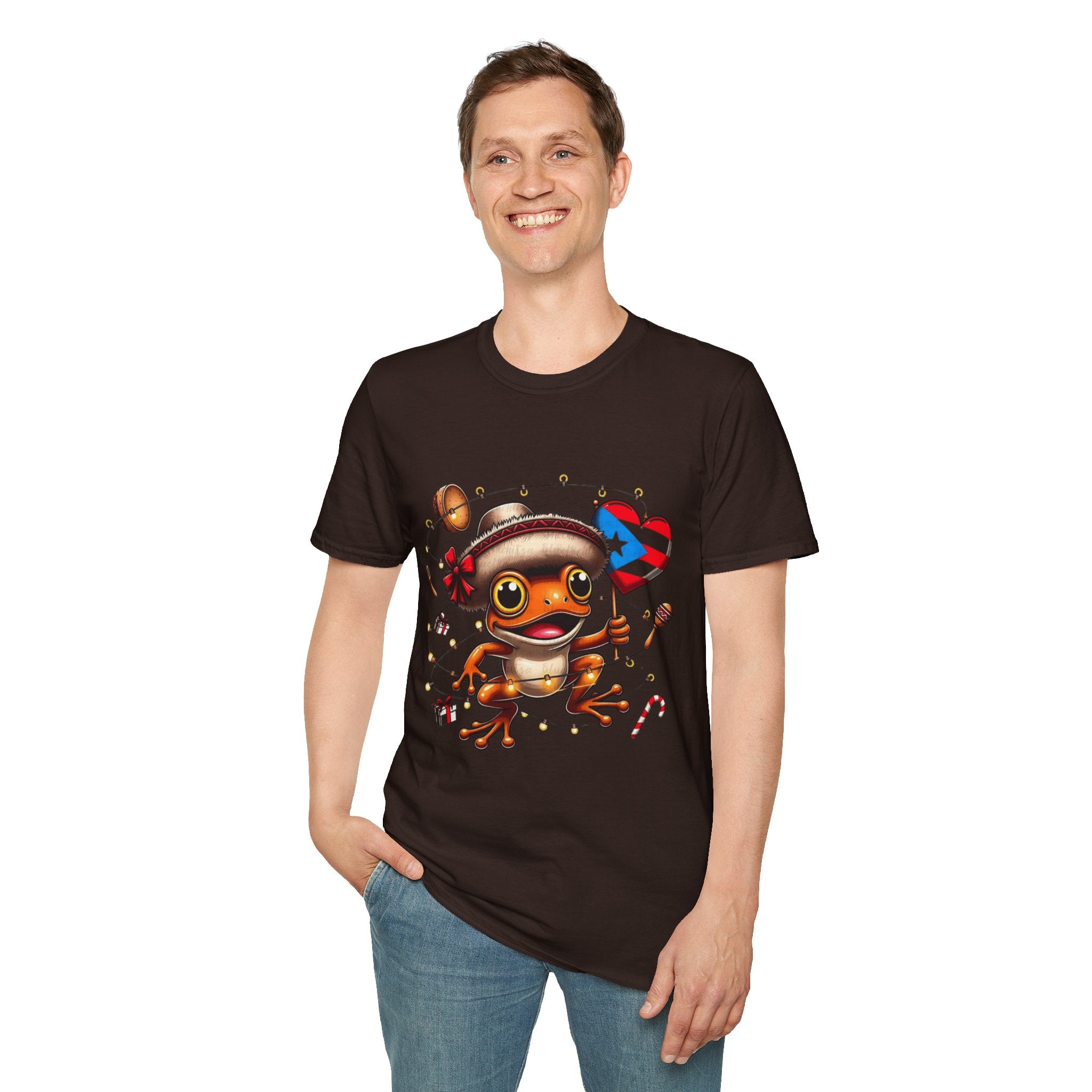 Puerto Rico Frog Holiday T-Shirt  Cute Coquí with Flag Heart (Christmas) Puerto Rico Navidades
