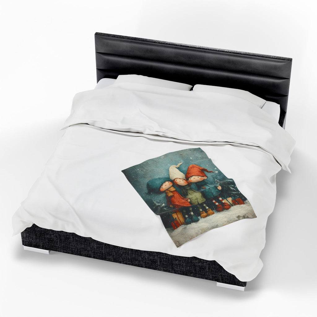 Christmas Elf Trio Velveteen Plush Blanket – Cozy Holiday Kids Throw