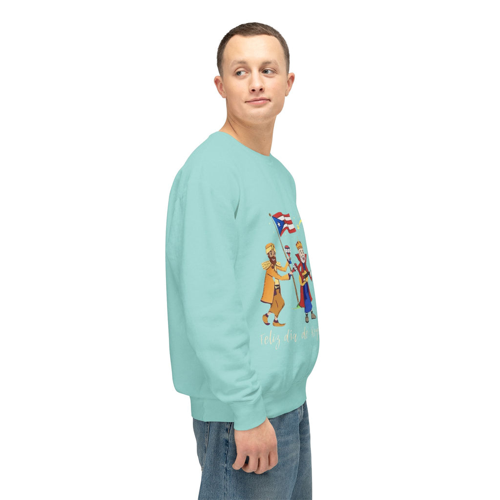 Three Kings Sweatshirt  'Feliz Día De Los Reyes Magos' Holiday Crewneck Christmas T-shirts and sweaters