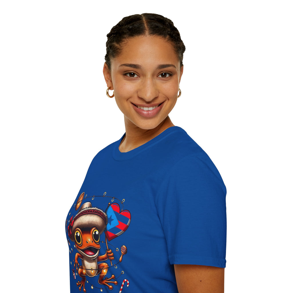 Puerto Rico Frog Holiday T-Shirt  Cute Coquí with Flag Heart (Christmas) Puerto Rico Navidades