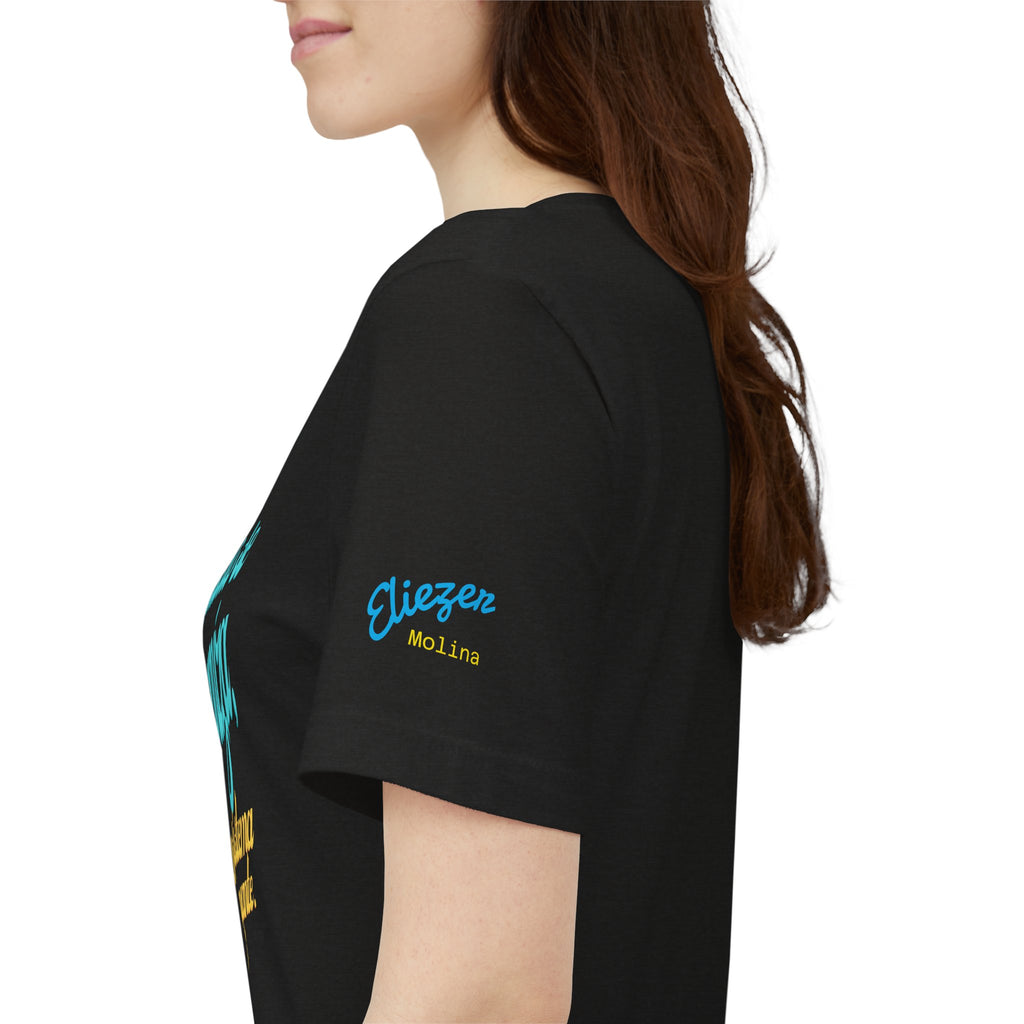 Spanish Script Tee  “Si el pueblo se organiza” Graphic T-Shirt