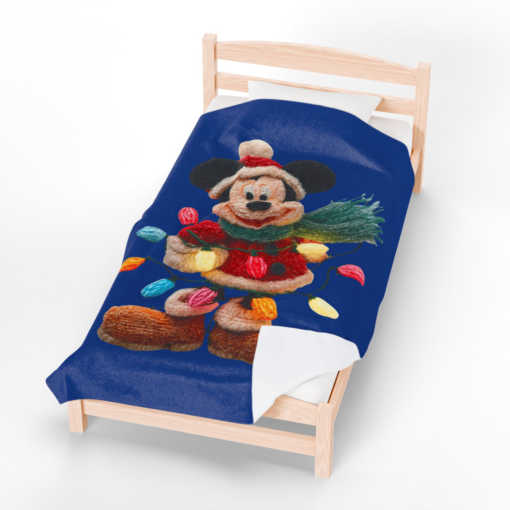 Mickey Mouse Holiday Velveteen Plush Blanket — Festive Lights & Scarf Cozy Throw