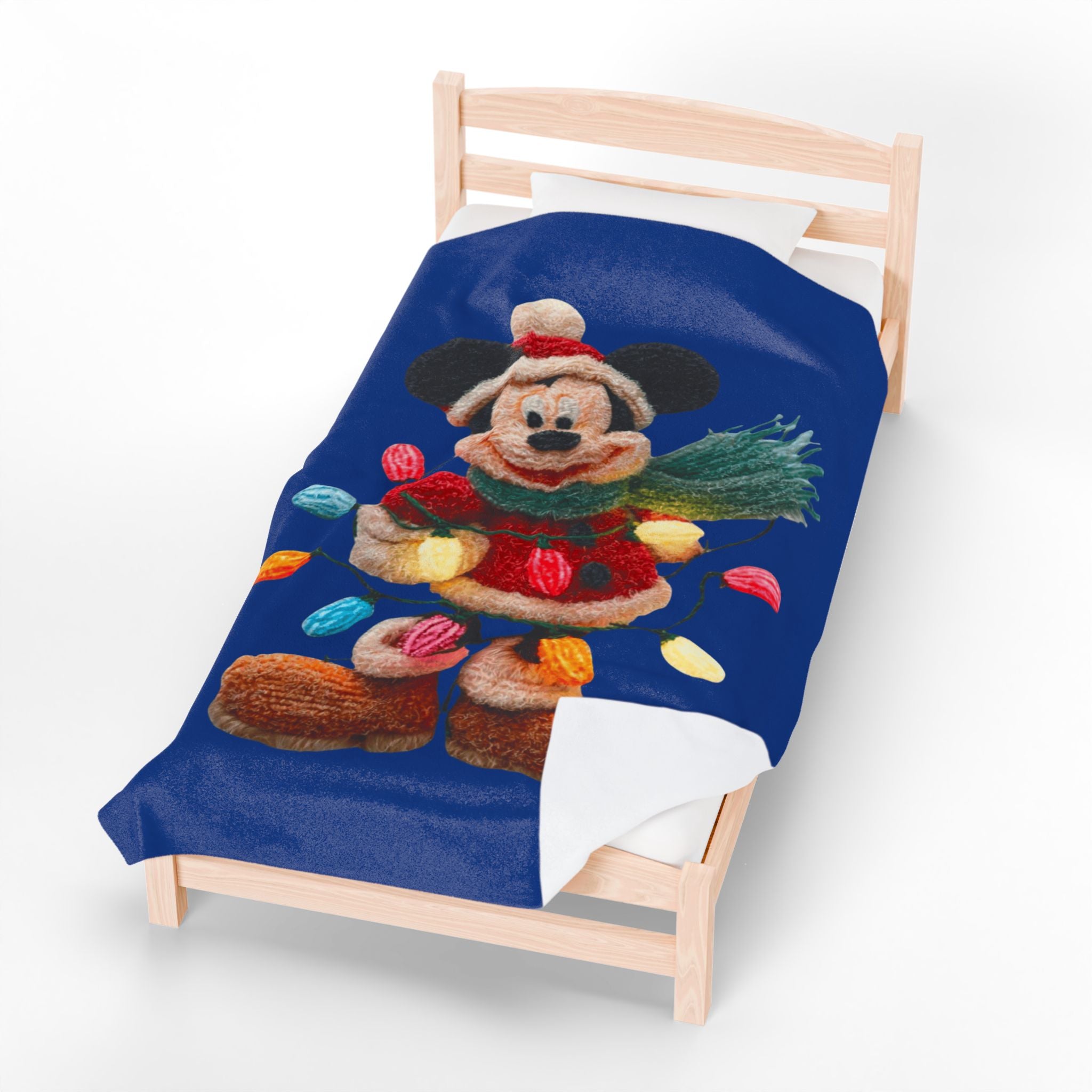 Mickey Mouse Holiday Velveteen Plush Blanket — Festive Lights & Scarf Cozy Throw