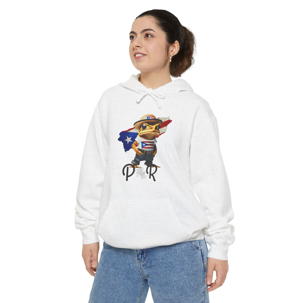 Camiseta y Sudadera Unisex con Bordado – Diseño de Puerto Rico Puerto Rico Embroidered T-Shirt & Unisex Crewneck Sweatshirt