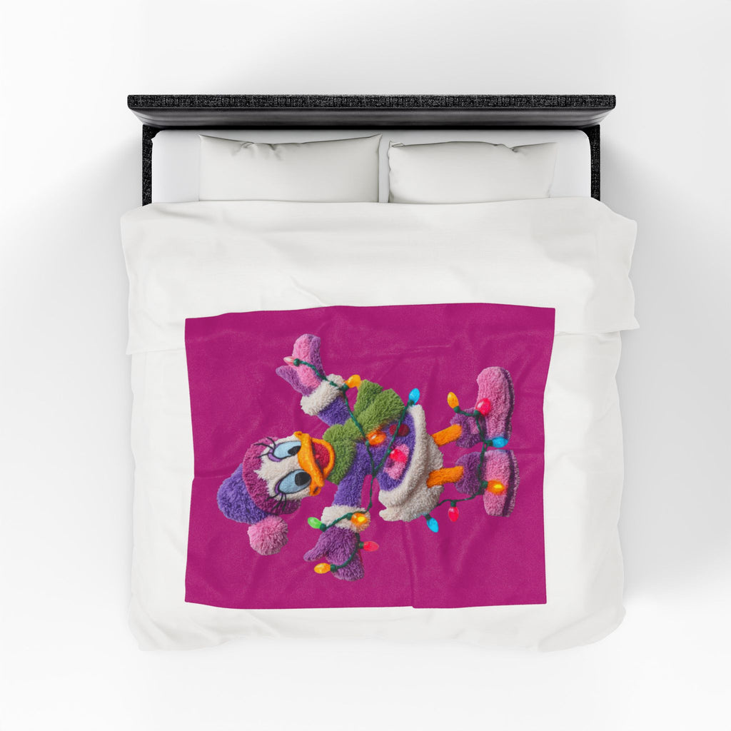 Daisy Duck Holiday Velveteen Plush Blanket — Cozy Christmas Lights Throw for Kids & Fans