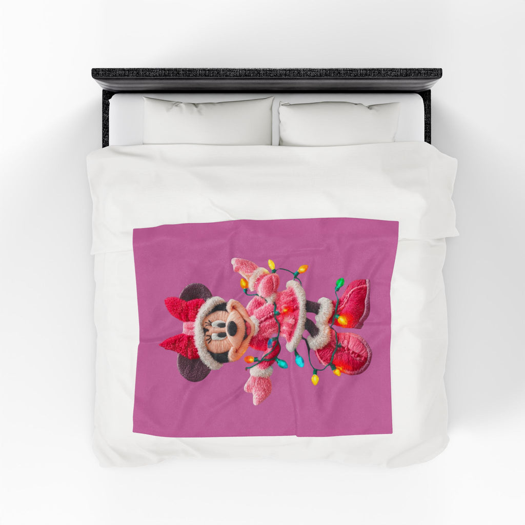 Magical Christmas Cartoon Blanket Plush Holiday Blanket  Festive Minnie Mouse with Christmas Lights