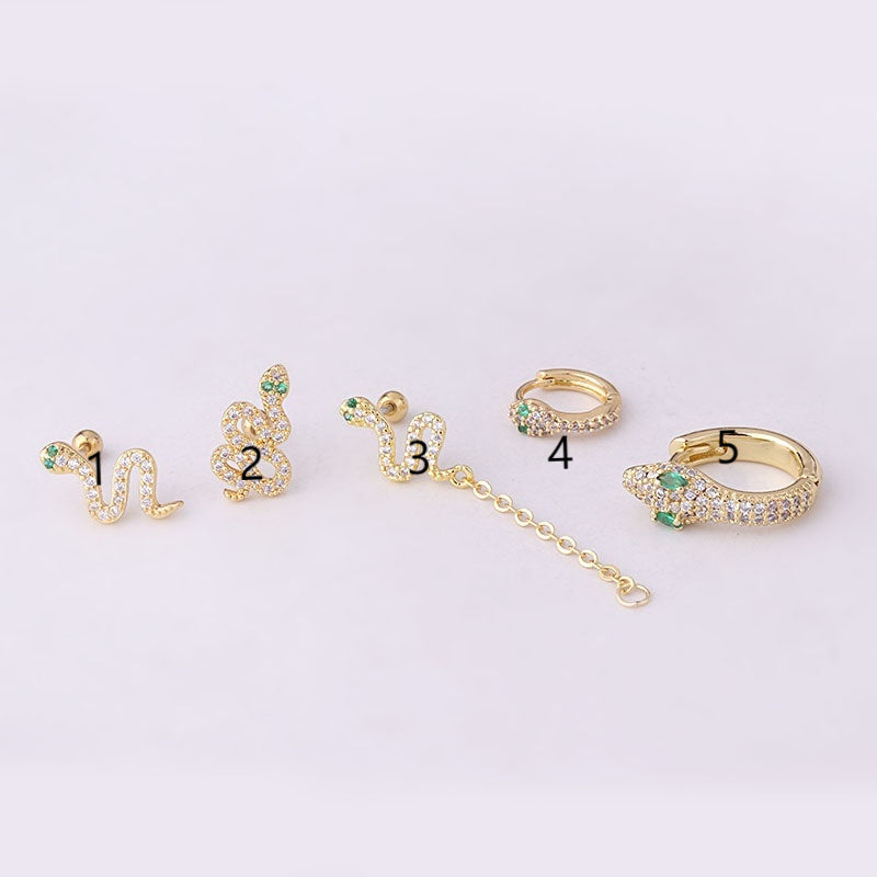 Fine Rod Stainless Steel Green Eyes Zircon Snake Ear Bone Stud