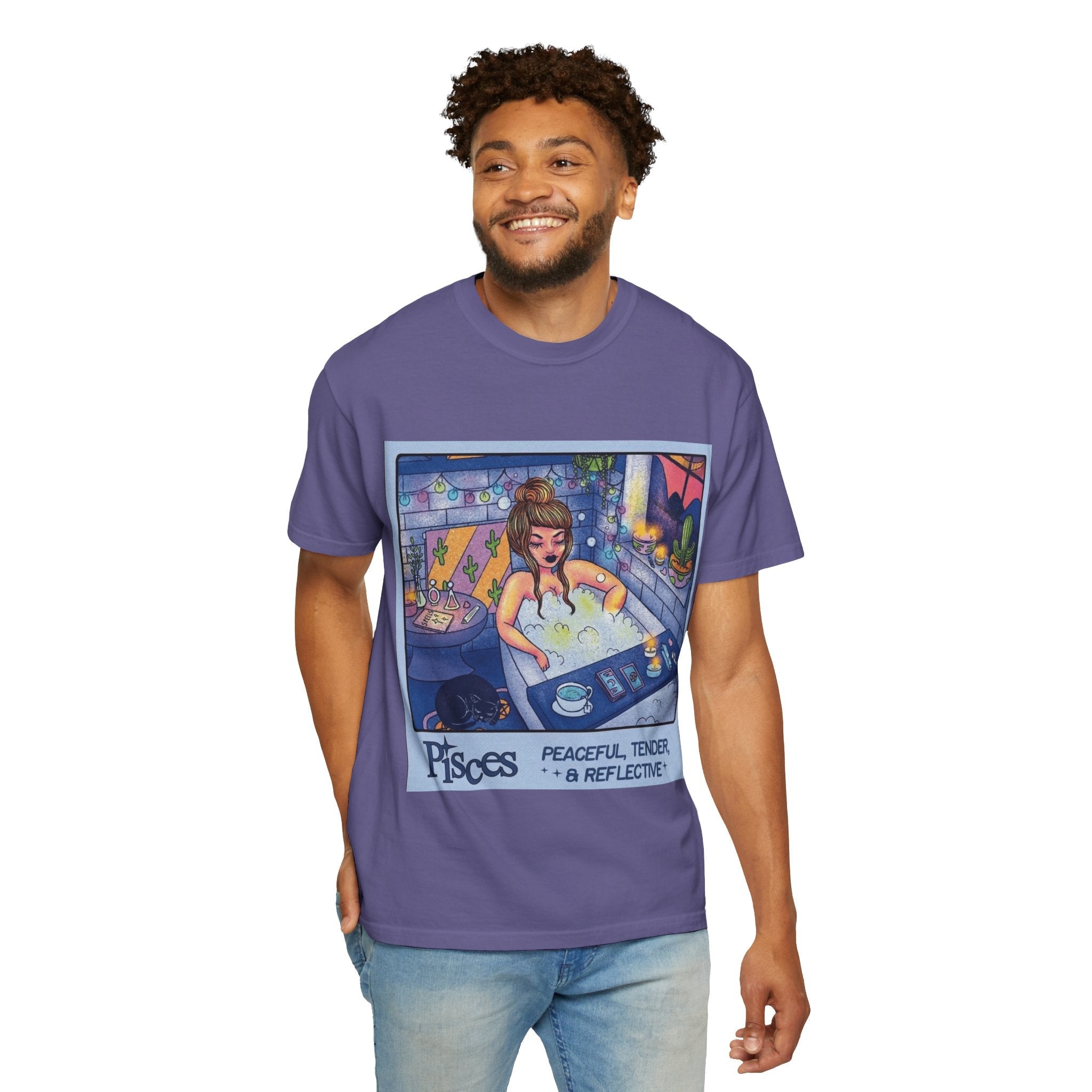 Creepin' It Real – October Essential Tee Astrology Pisces T-Shirt, Unisex Astrology Shirt, Unique Zodiac Tee, Gift for Pisces, Horoscope Apparel, Zodiac Sign T-Shirt - Metamorphosis Creations