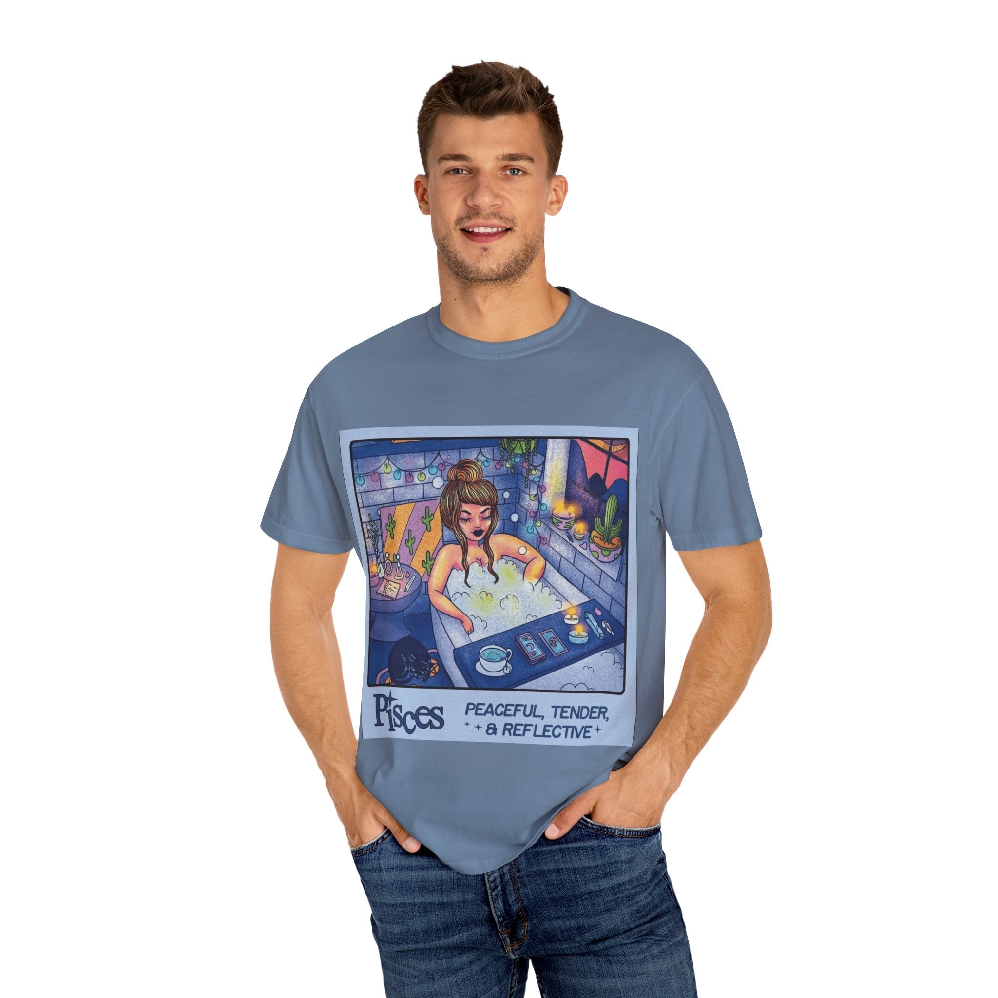 Creepin' It Real – October Essential Tee Astrology Pisces T-Shirt, Unisex Astrology Shirt, Unique Zodiac Tee, Gift for Pisces, Horoscope Apparel, Zodiac Sign T-Shirt - Metamorphosis Creations