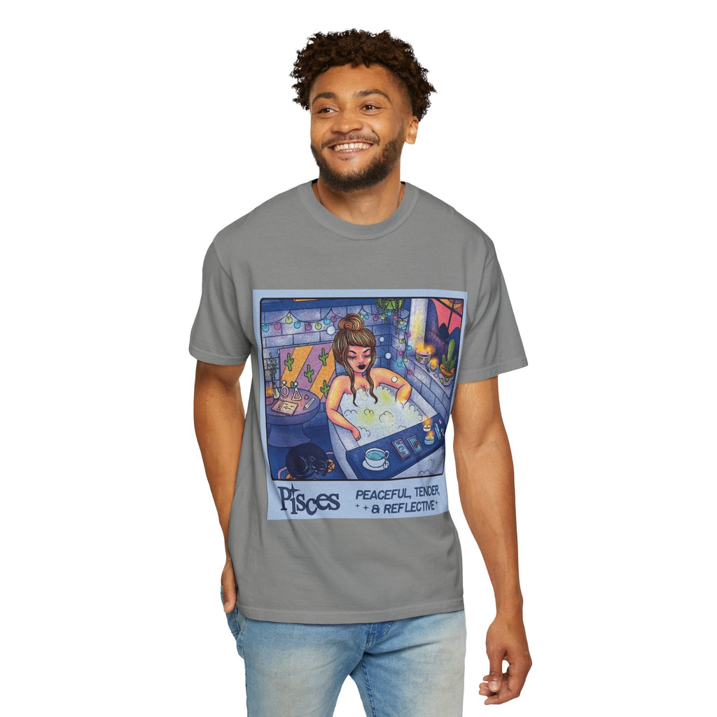 Creepin' It Real – October Essential Tee Astrology Pisces T-Shirt, Unisex Astrology Shirt, Unique Zodiac Tee, Gift for Pisces, Horoscope Apparel, Zodiac Sign T-Shirt - Metamorphosis Creations
